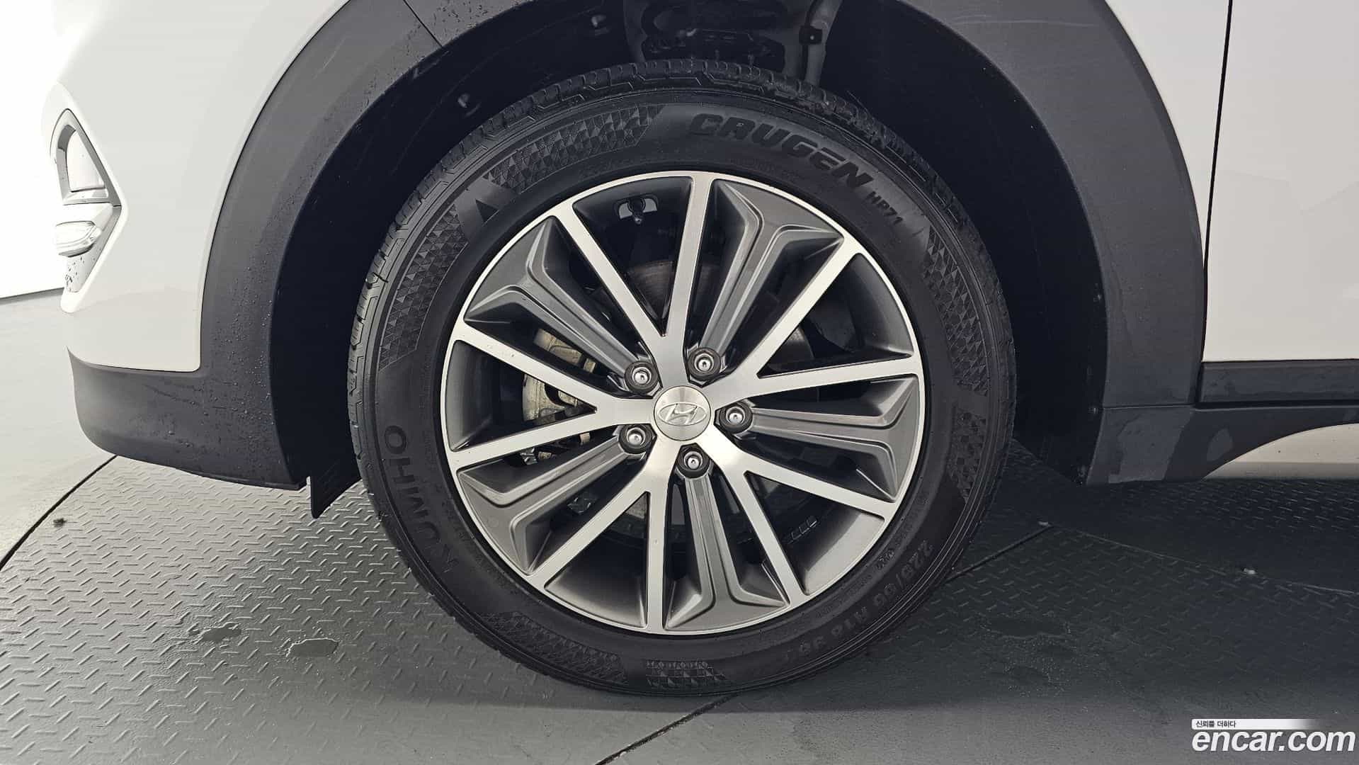 Tucson Hyundai 2016.5-OUTER-005