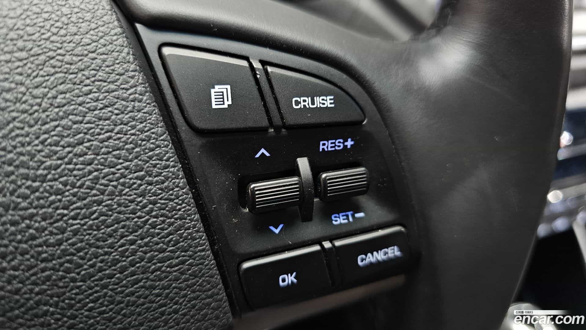 Tucson Hyundai 2016.5-OPTION-020