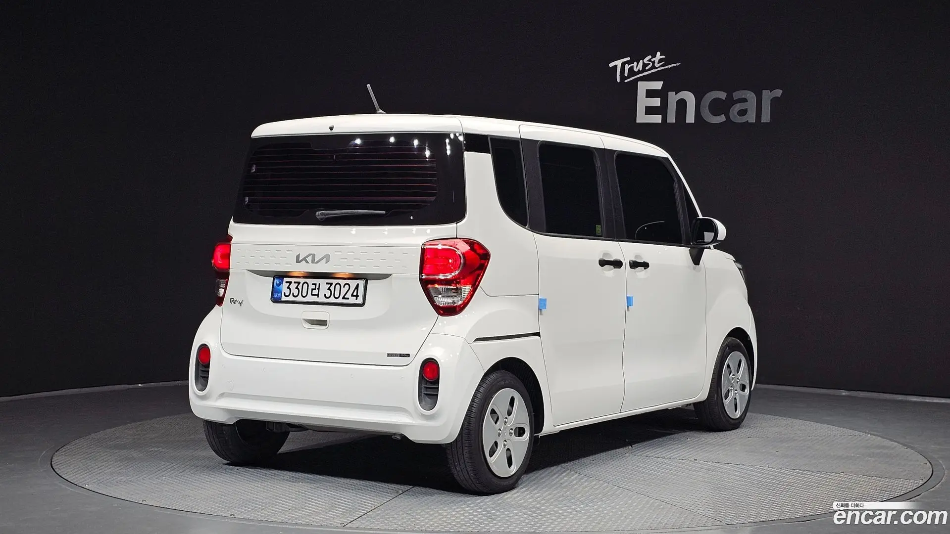 Main__Slider__Photo:RAY Kia 2022.7-1