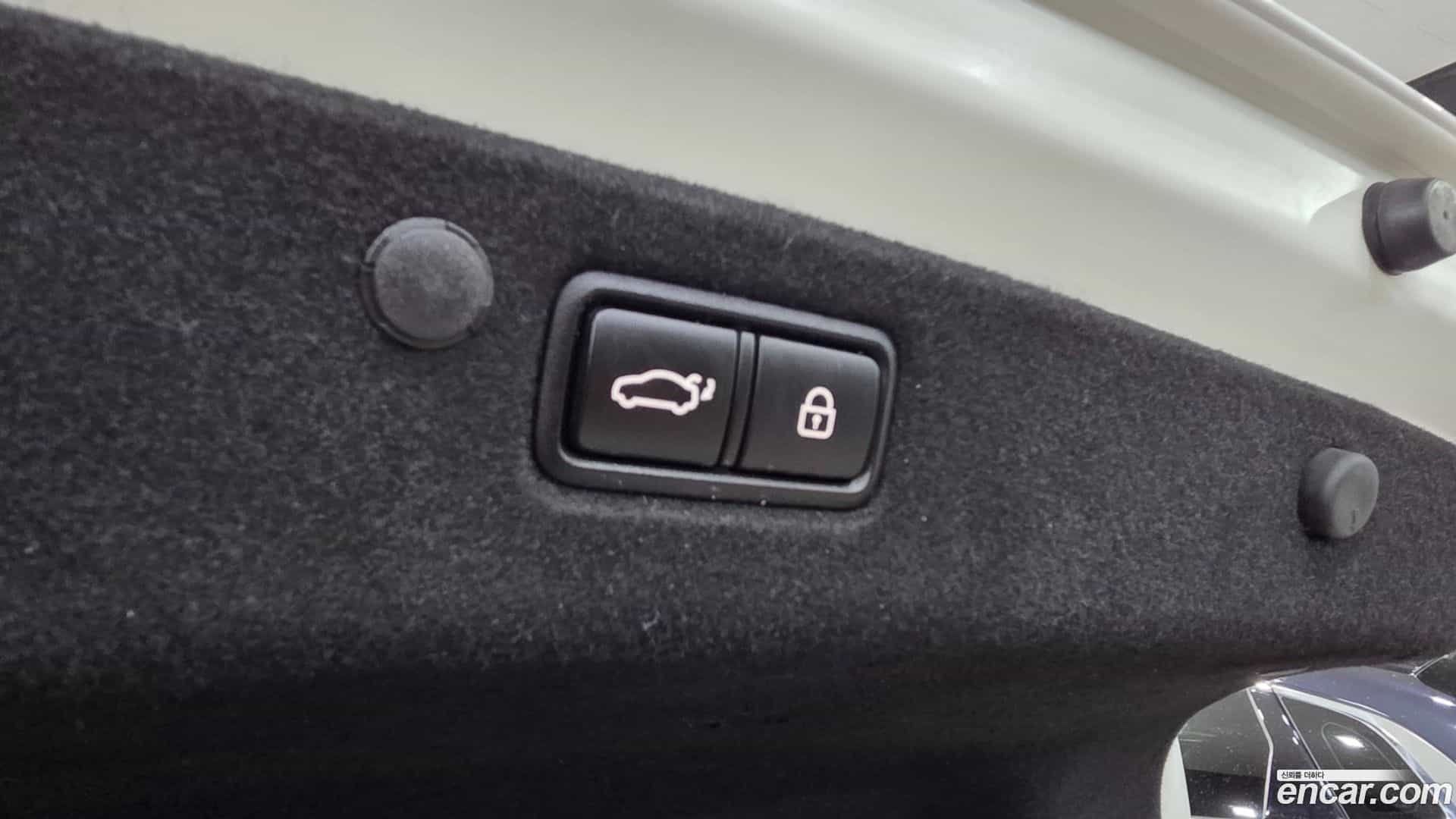 Grandeur Hyundai 2020.3-OPTION-016