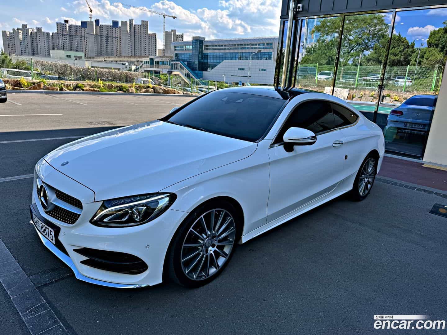 C-Class Mercedes-Benz 2017.5-OUTER-003
