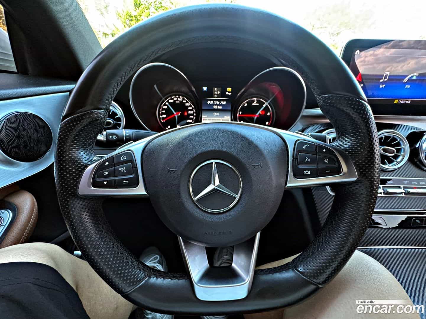 C-Class Mercedes-Benz 2017.5-OPTION-019