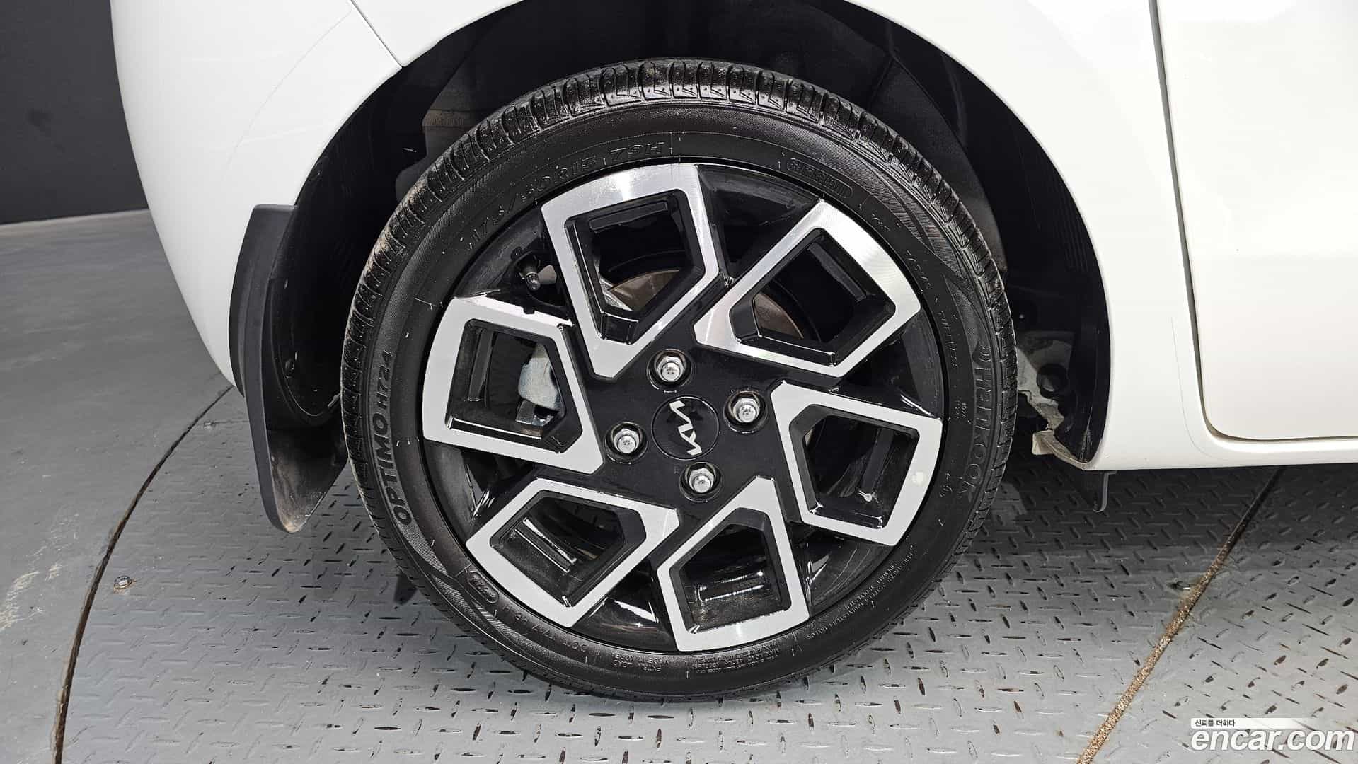 RAY Kia 2025.0-OUTER-005