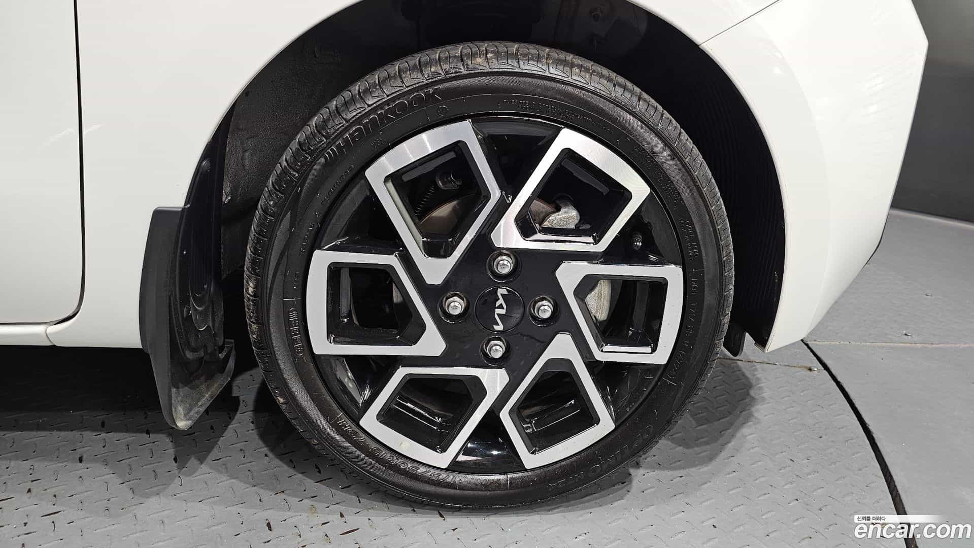 RAY Kia 2025.0-OUTER-031