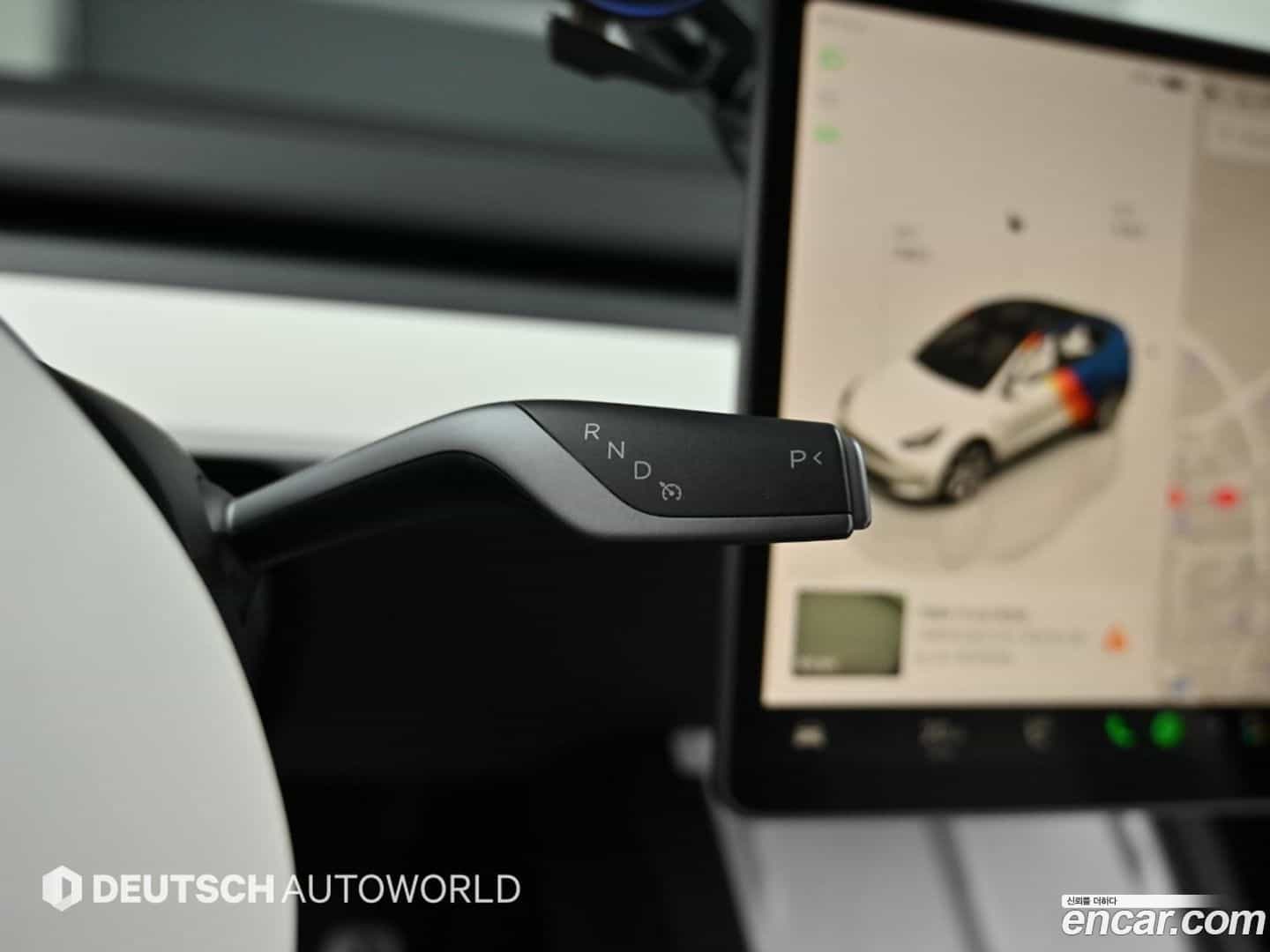 Model Y Tesla 2024.2-INNER-009