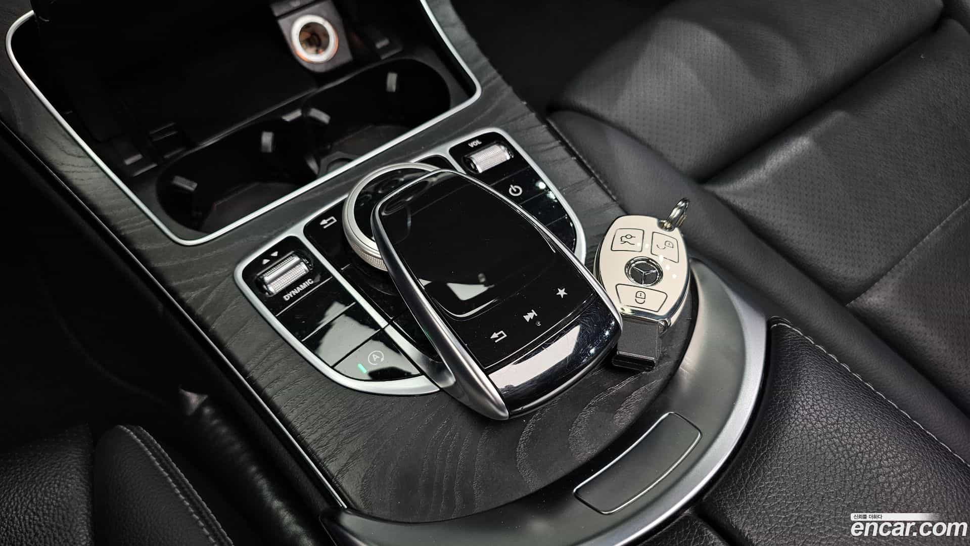 C-Class Mercedes-Benz 2016.10-OPTION-023