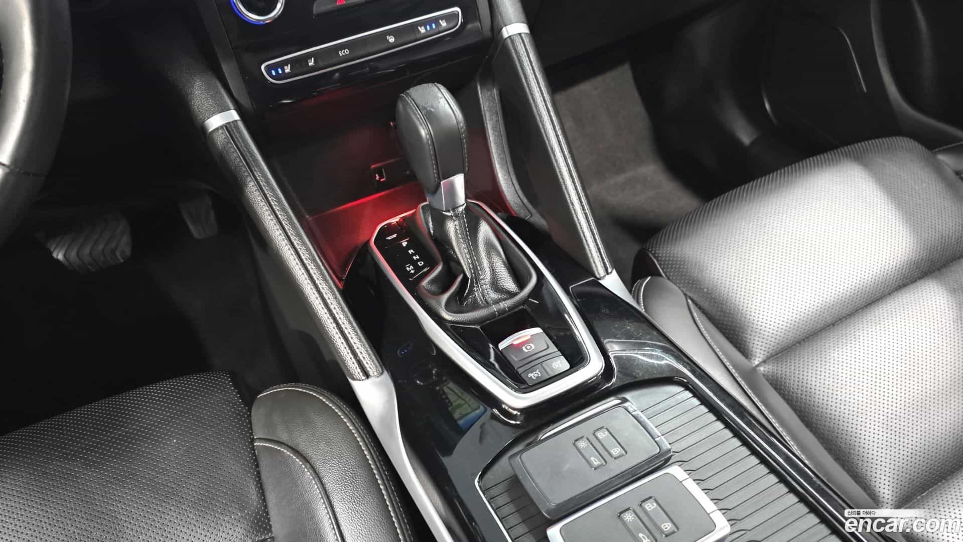 QM6 Renault Korea 2022.4-INNER-009
