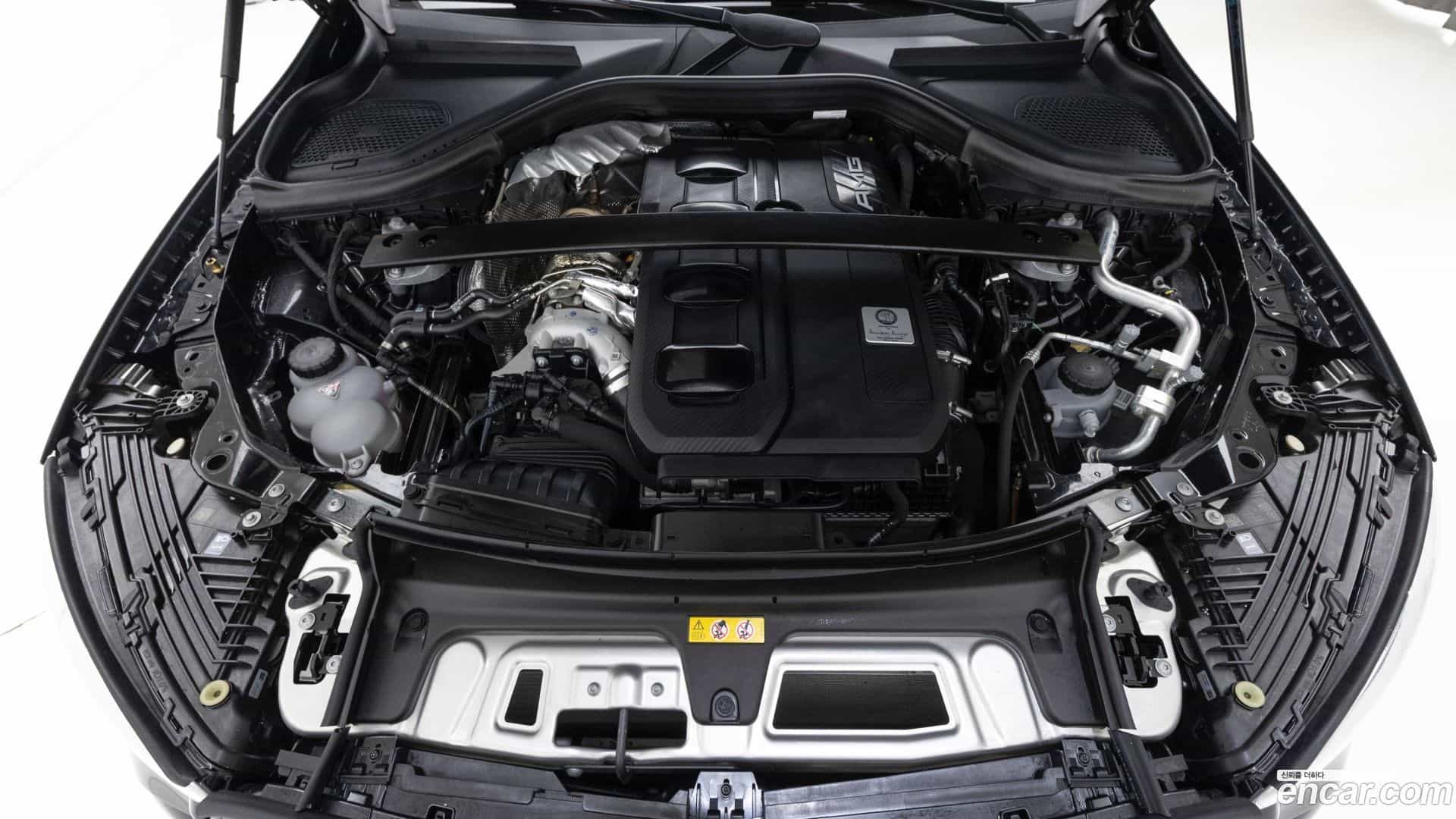 GLC-Class Mercedes-Benz 2025.8-OUTER-006
