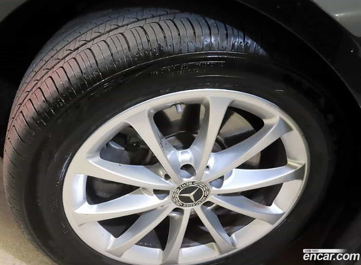 A-Class Mercedes-Benz 2020.4-OPTION-024