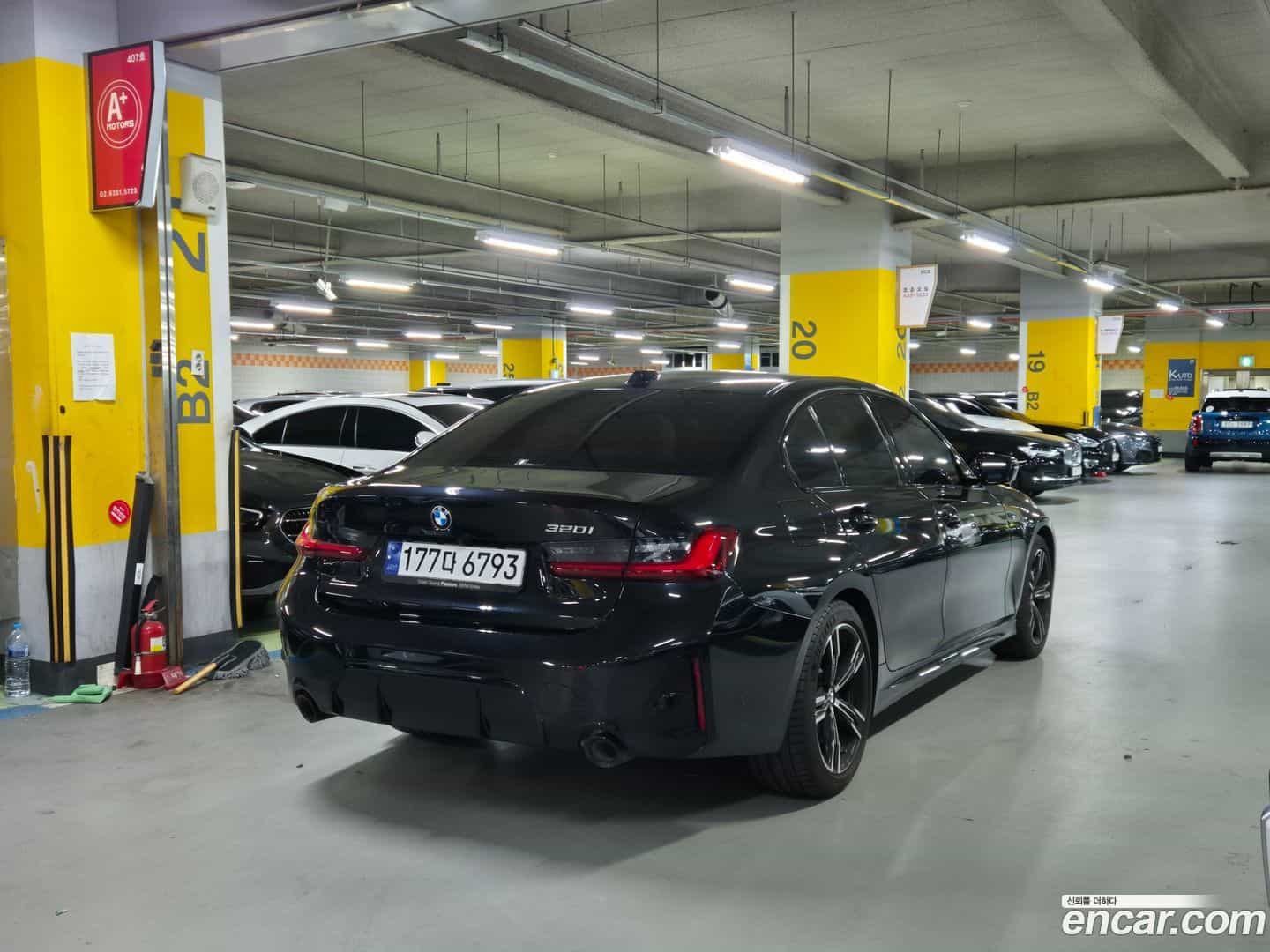 3-Series BMW 2024.5-OUTER-004
