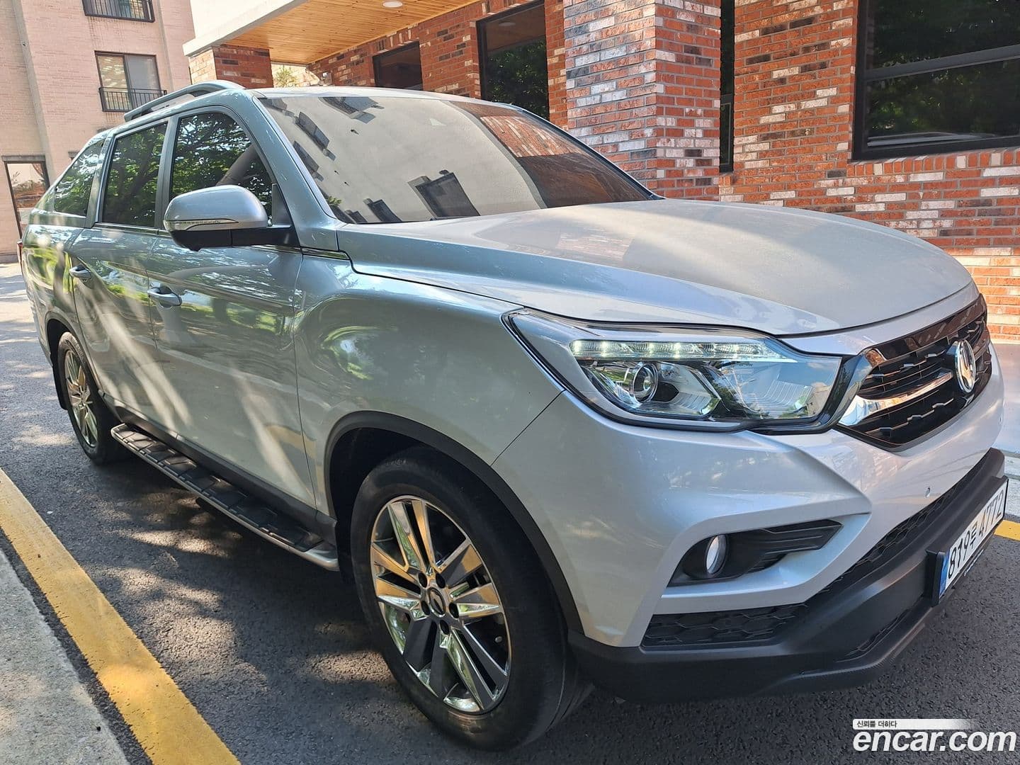 Main__Slider__Photo:Rexton KG Mobility 2019.5-0