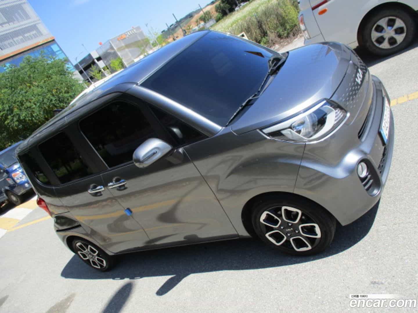 RAY Kia 2022.2-OUTER-003