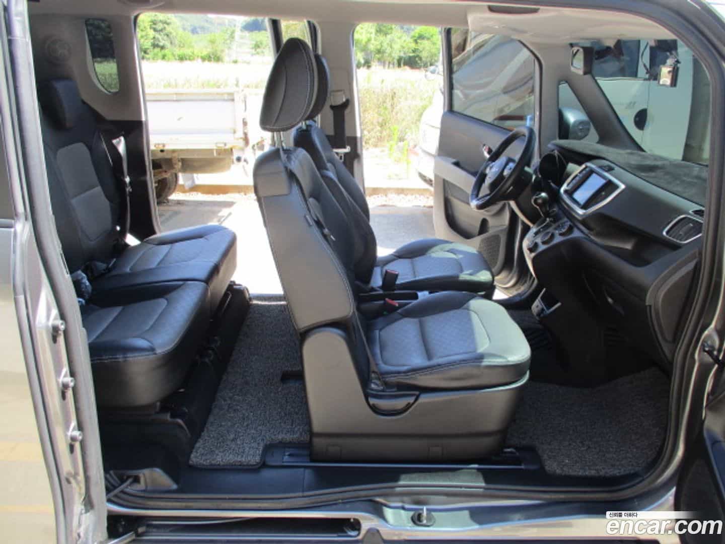 RAY Kia 2022.2-INNER-009