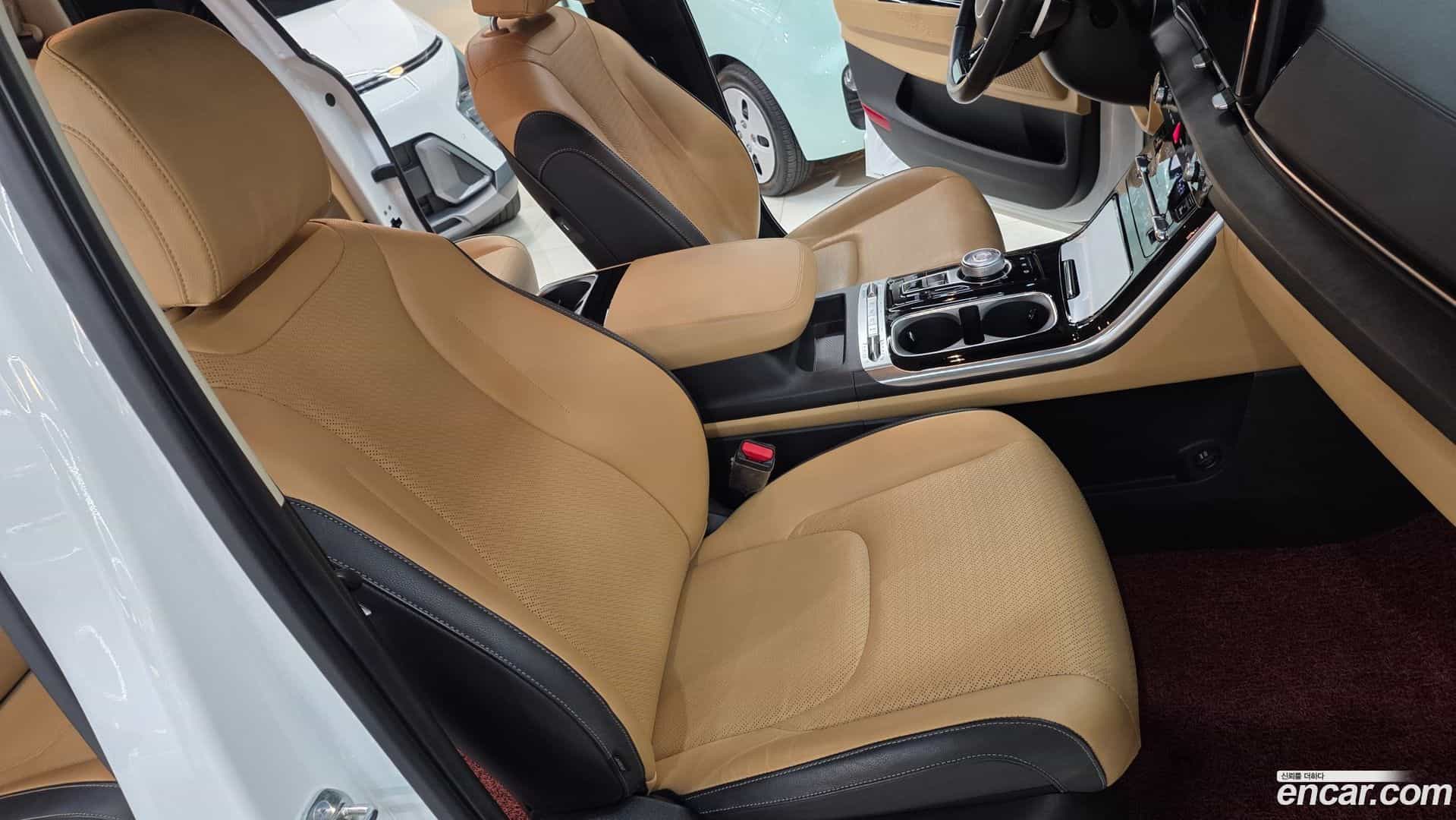 Canival Kia 2023.8-OPTION-021