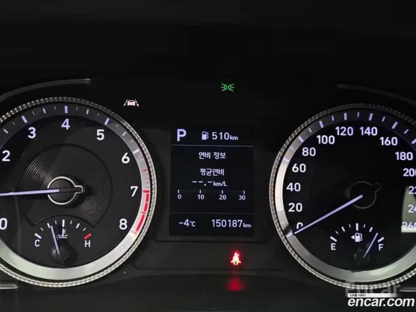 Sonata Hyundai 2019.4-INNER-008