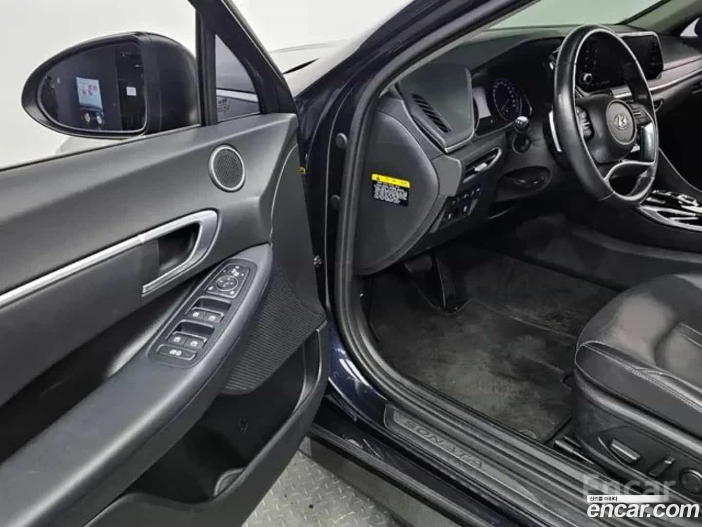Sonata Hyundai 2019.4-INNER-010