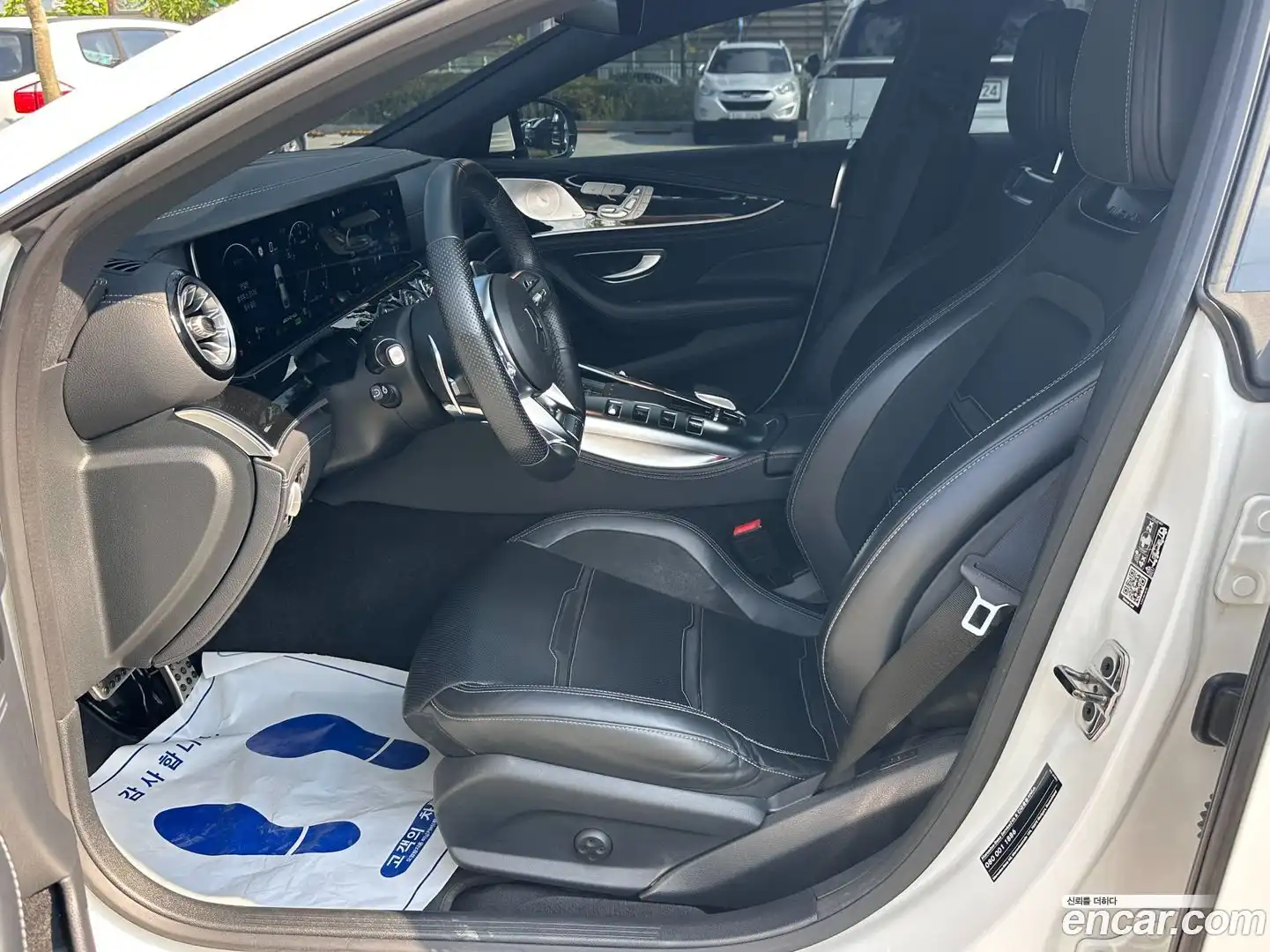 AMG GT Mercedes-Benz 2021.3-INNER-009