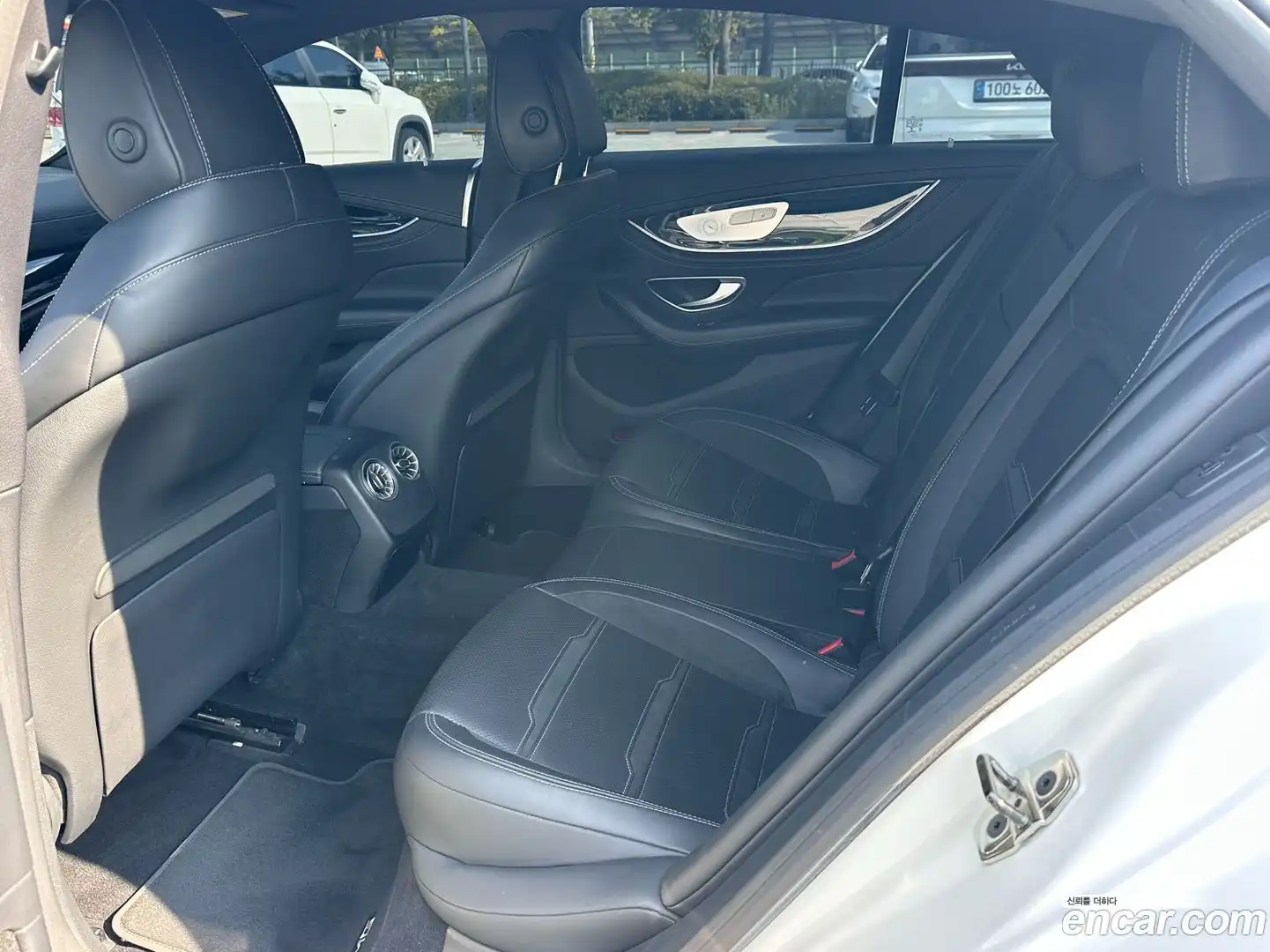 AMG GT Mercedes-Benz 2021.3-INNER-010