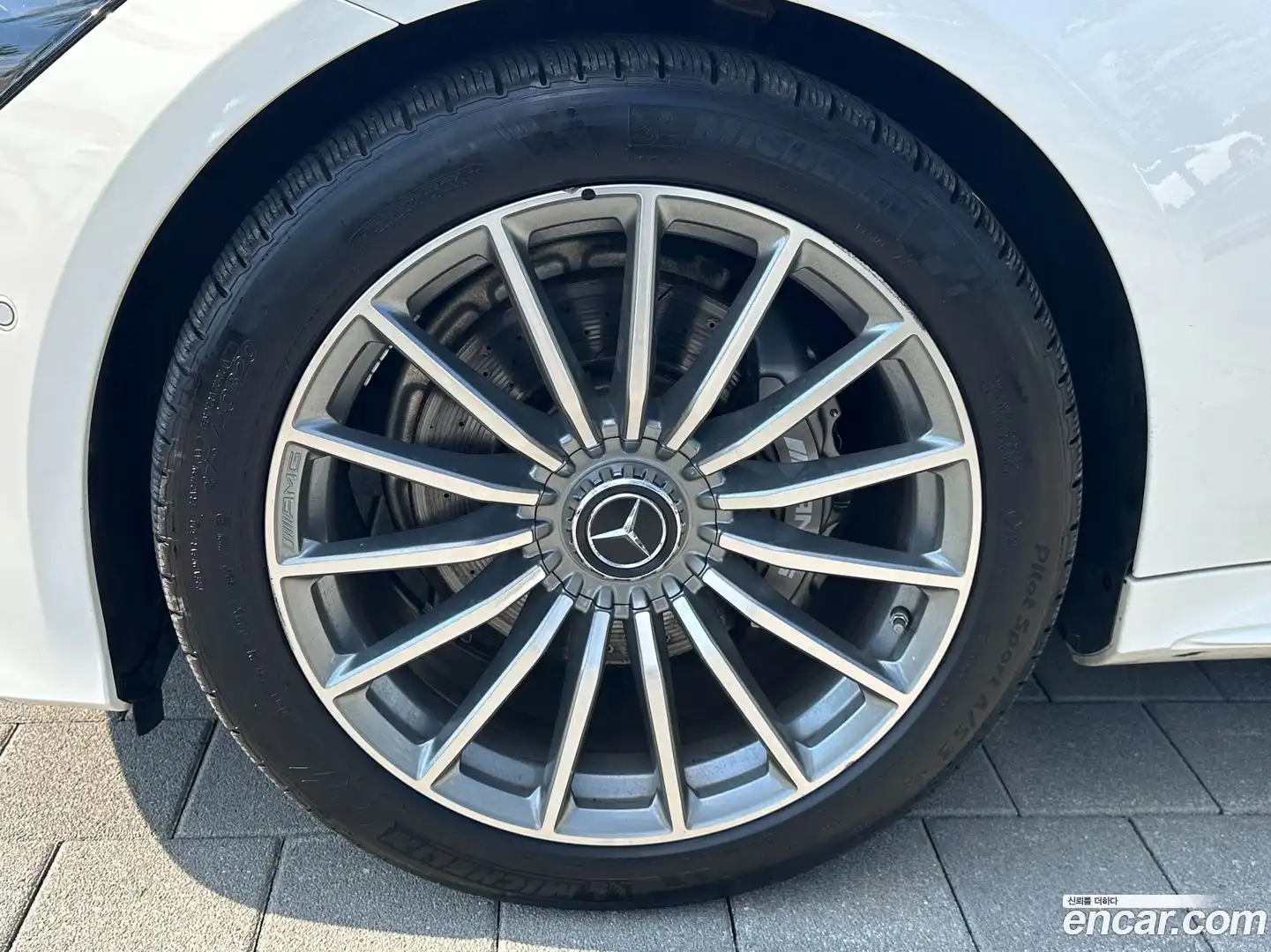 AMG GT Mercedes-Benz 2021.3-OPTION-024