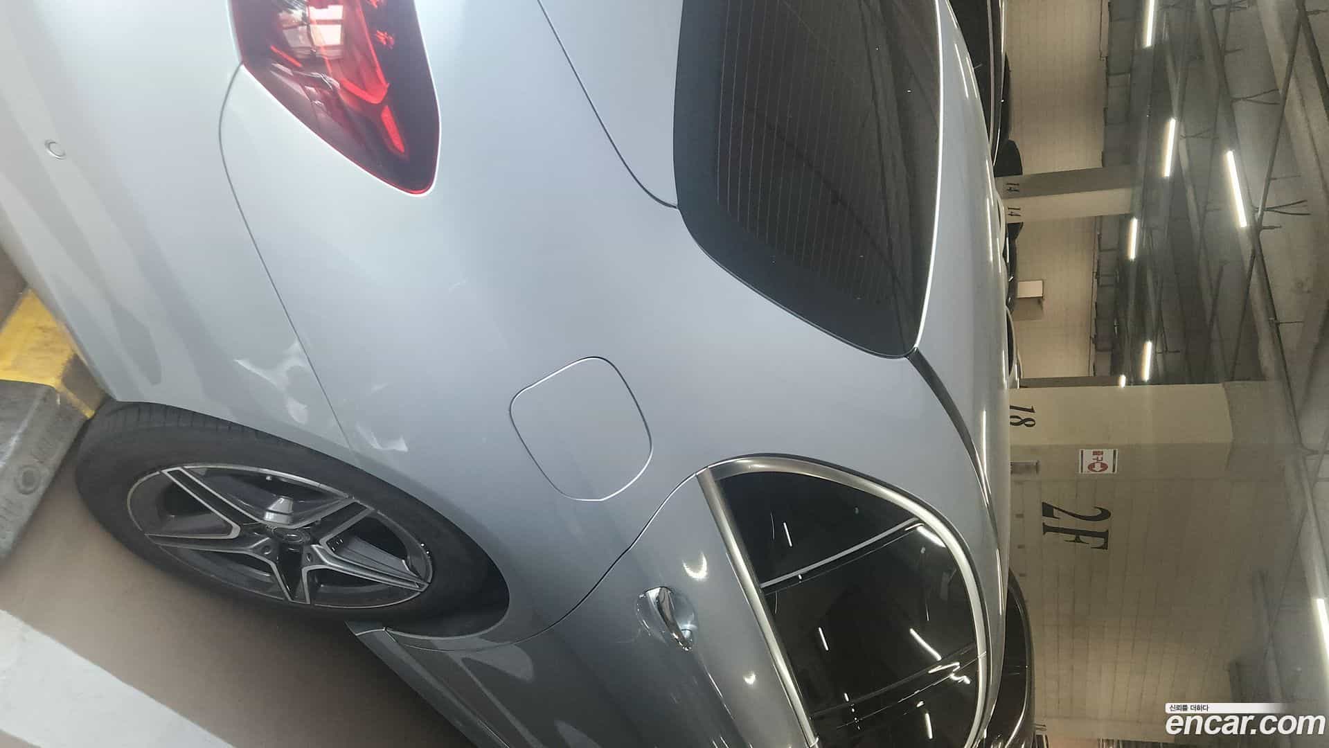 E-Class Mercedes-Benz 2023.7-OUTER-004
