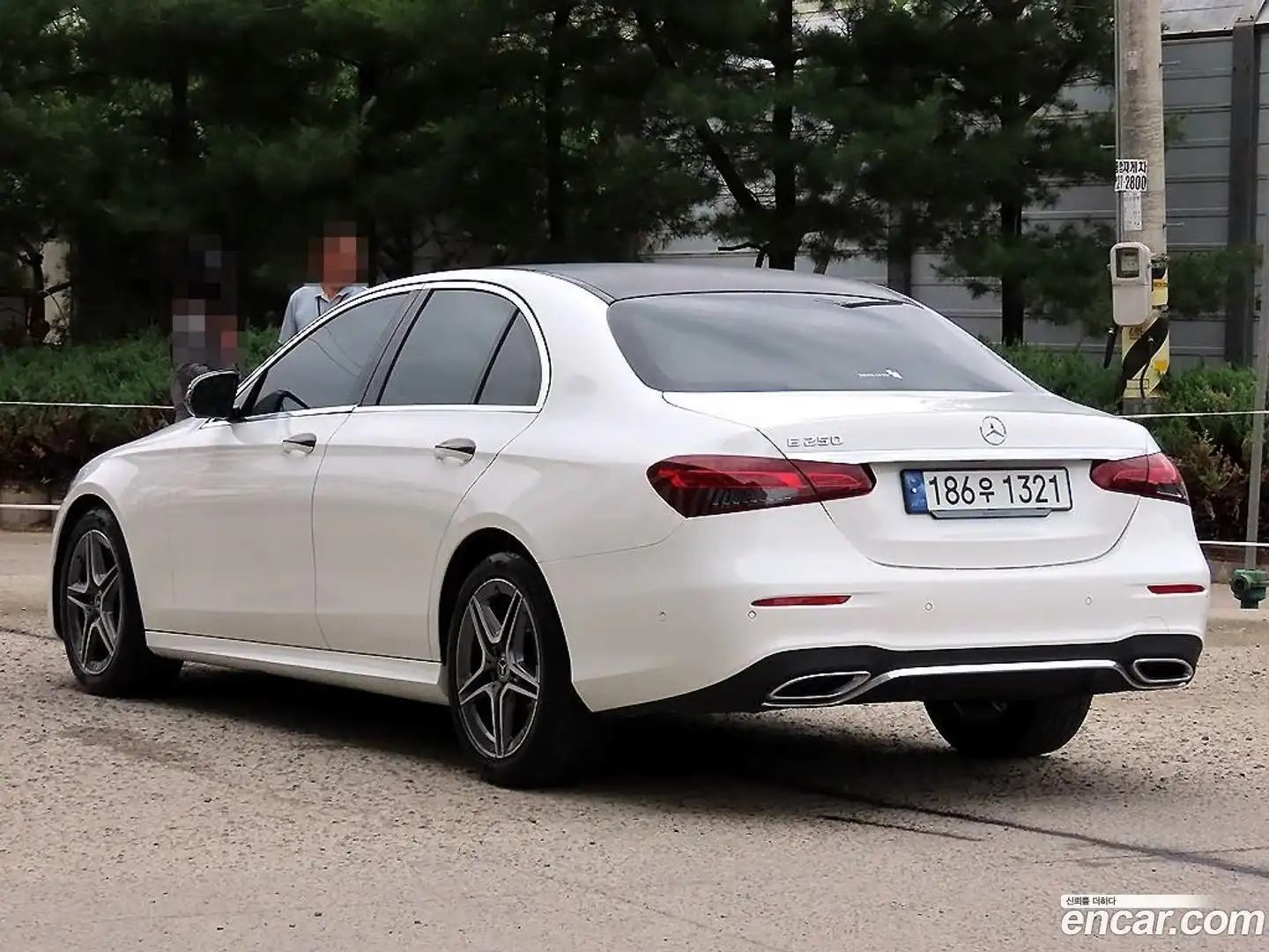 E-Class Mercedes-Benz 2023.5-OUTER-003