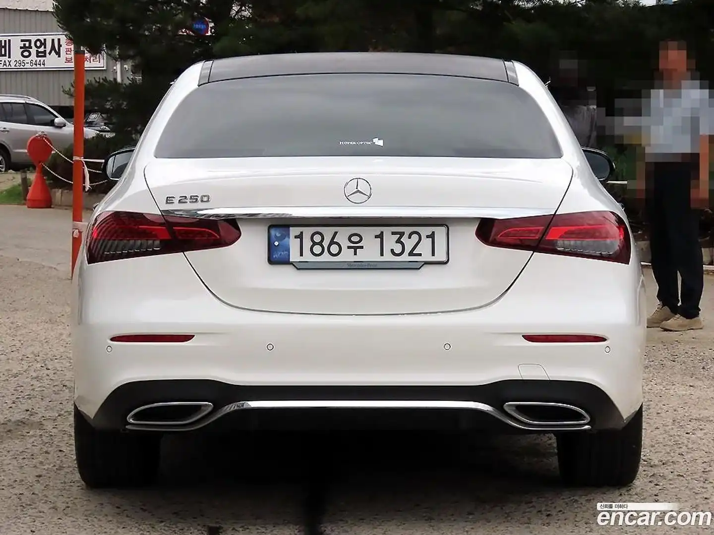 E-Class Mercedes-Benz 2023.5-OUTER-004