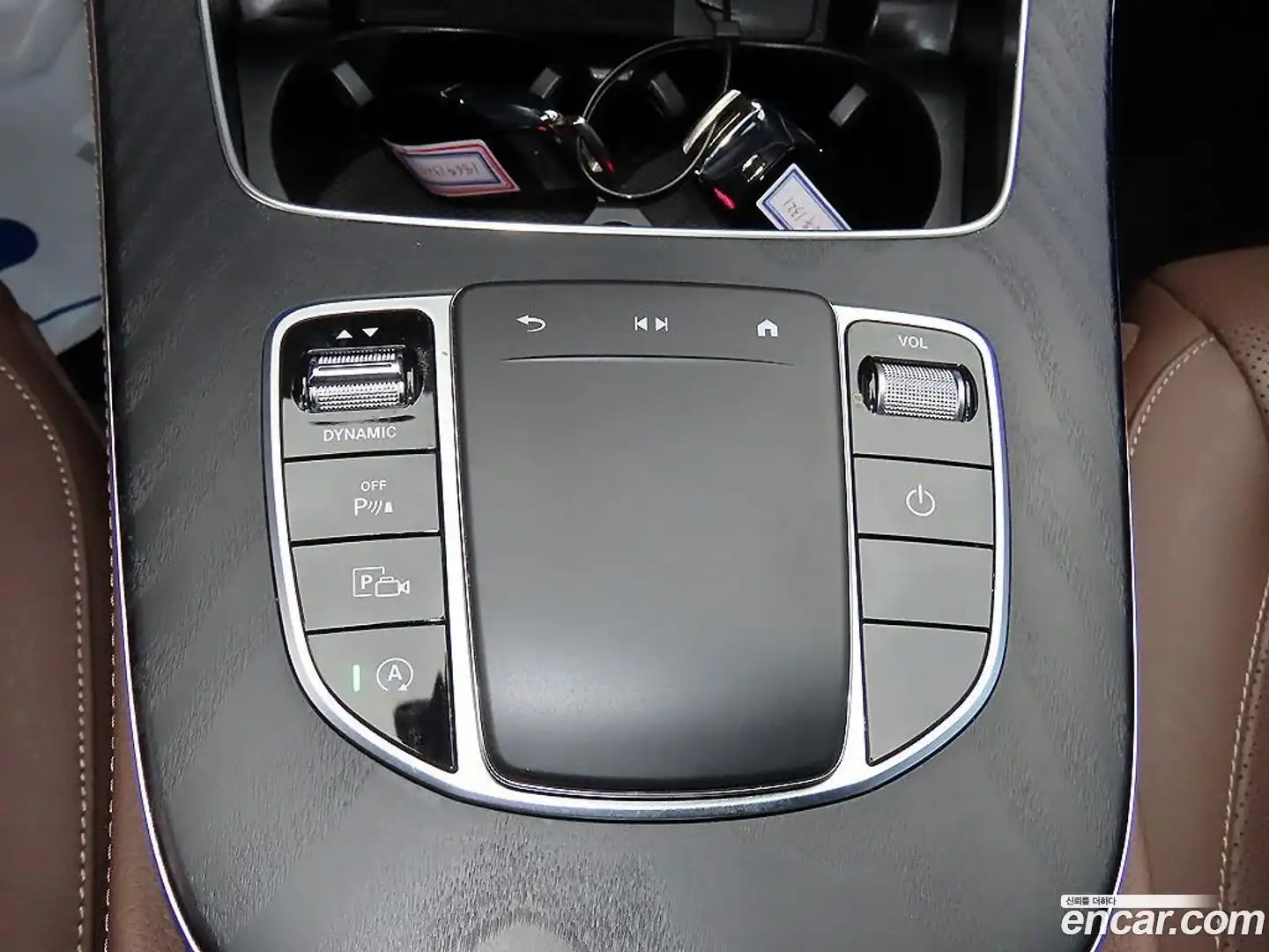 E-Class Mercedes-Benz 2023.5-OPTION-015