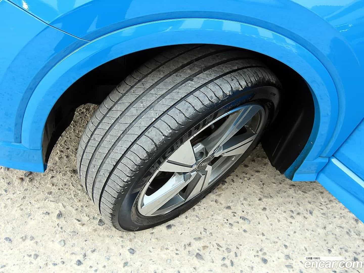 Q2 Audi 2023.1-OPTION-023