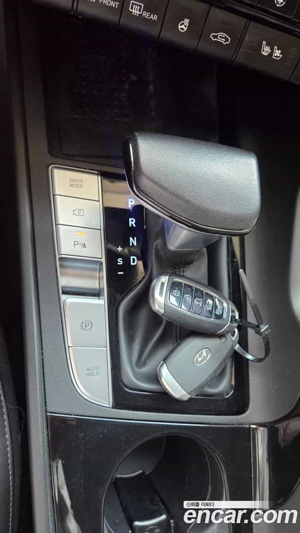 AVANTE Hyundai 2022.0-INNER-010