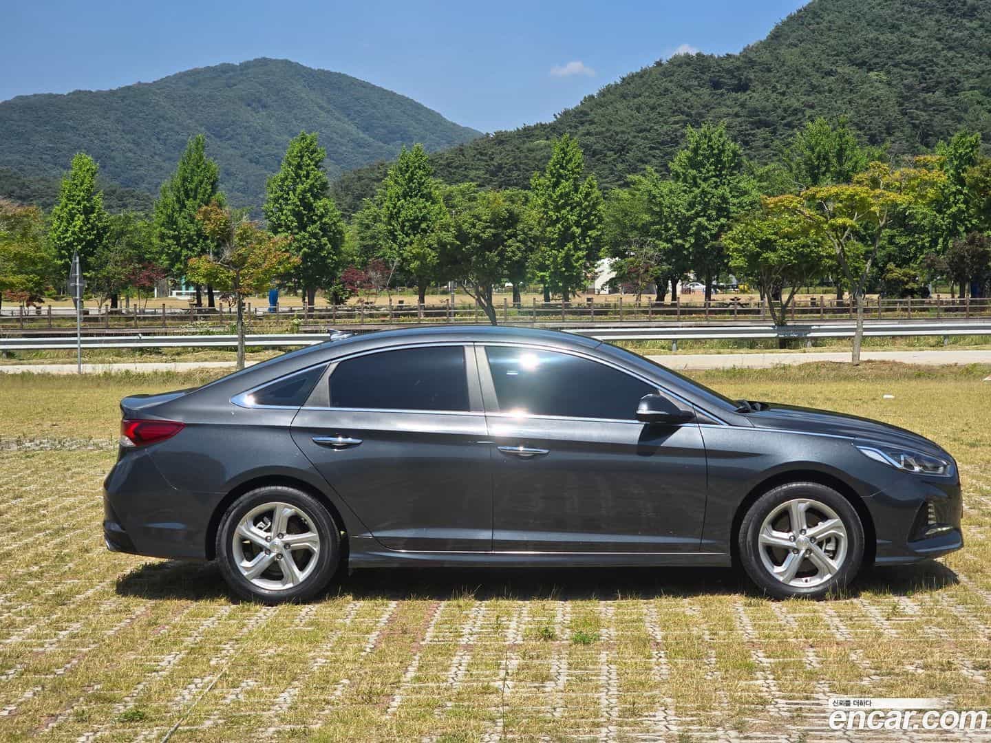 Sonata Hyundai 2019.0-OUTER-004