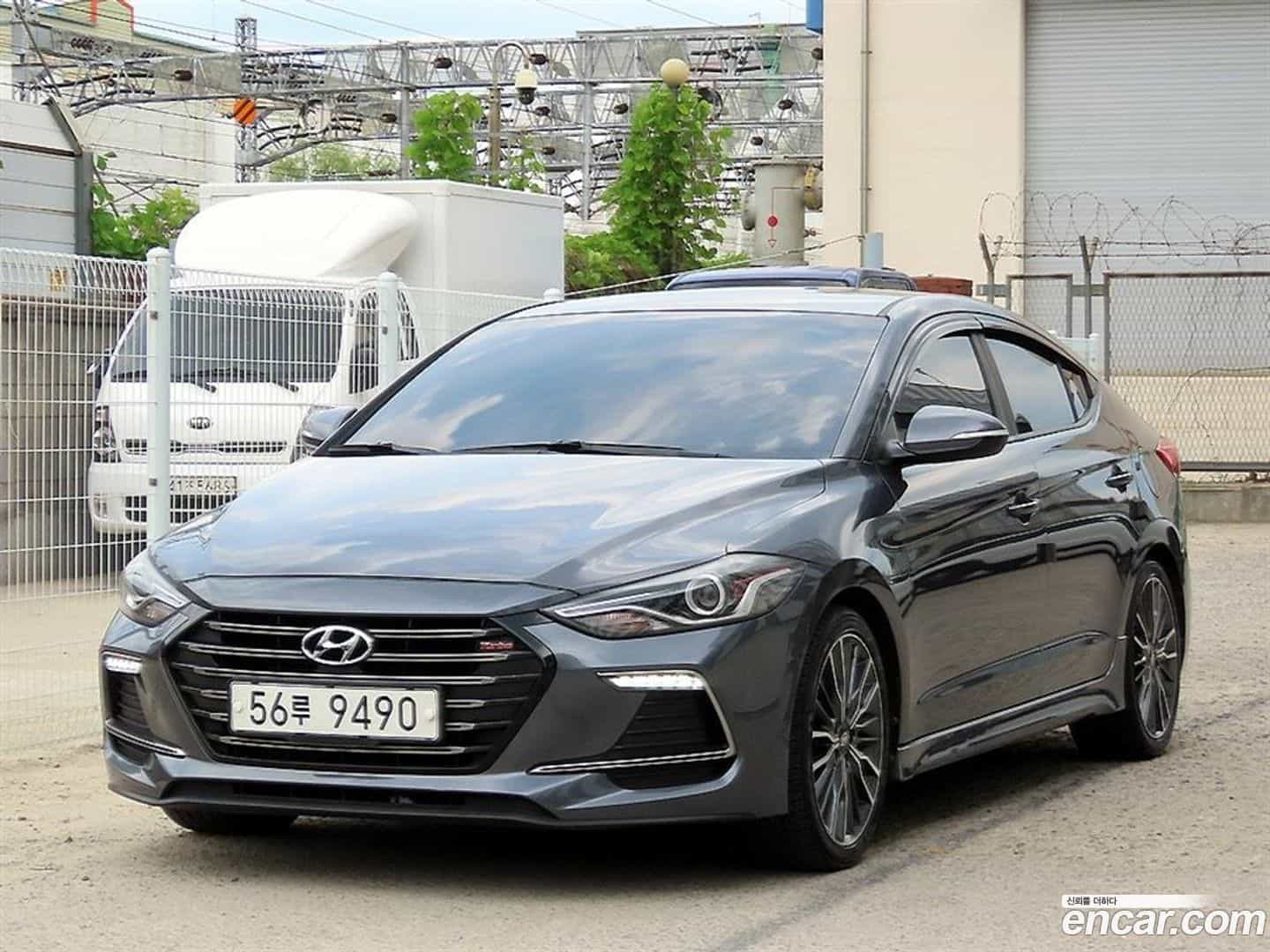 AVANTE Hyundai 2017.10-OUTER-002