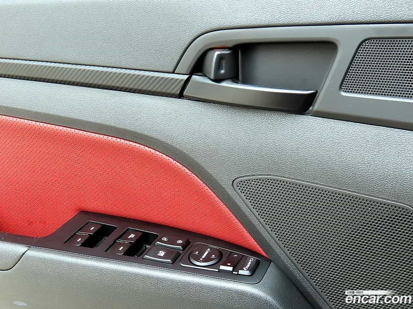 AVANTE Hyundai 2017.10-OPTION-015