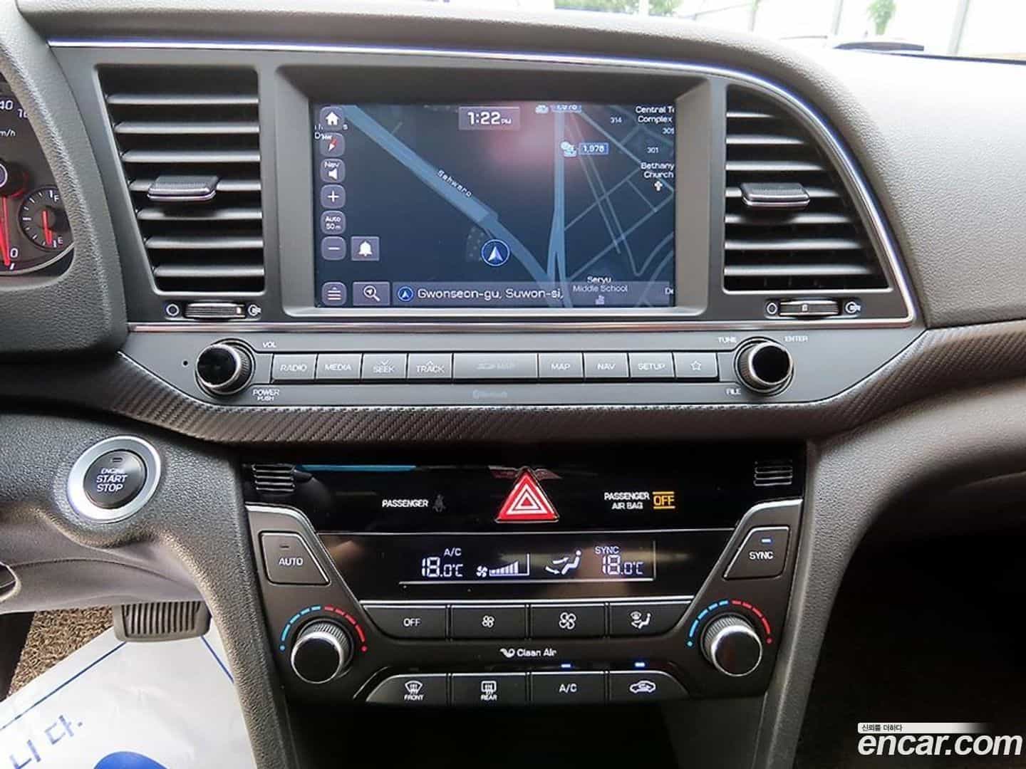 AVANTE Hyundai 2017.10-OPTION-017