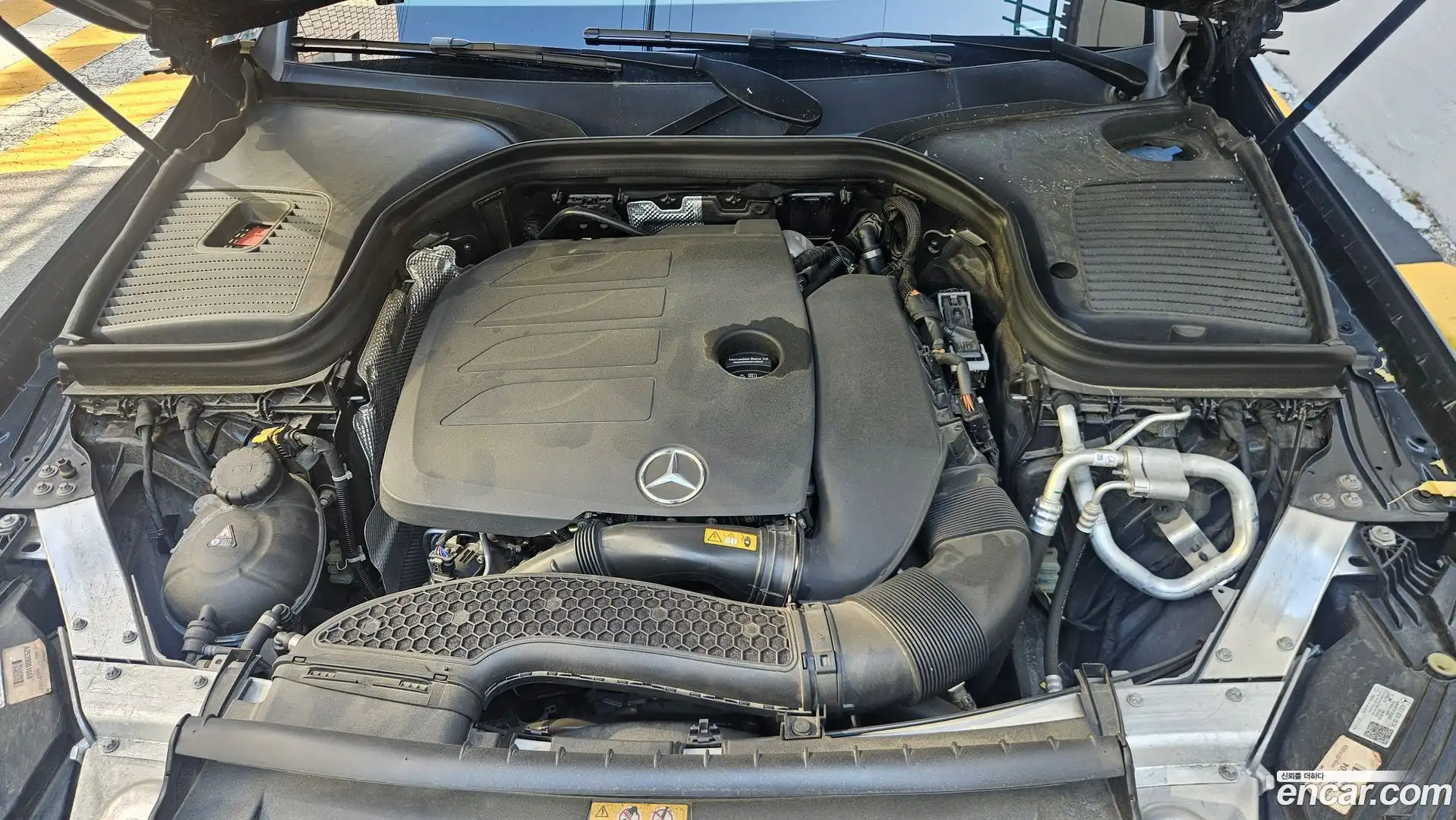 GLC-Class Mercedes-Benz 2022.5-OUTER-006