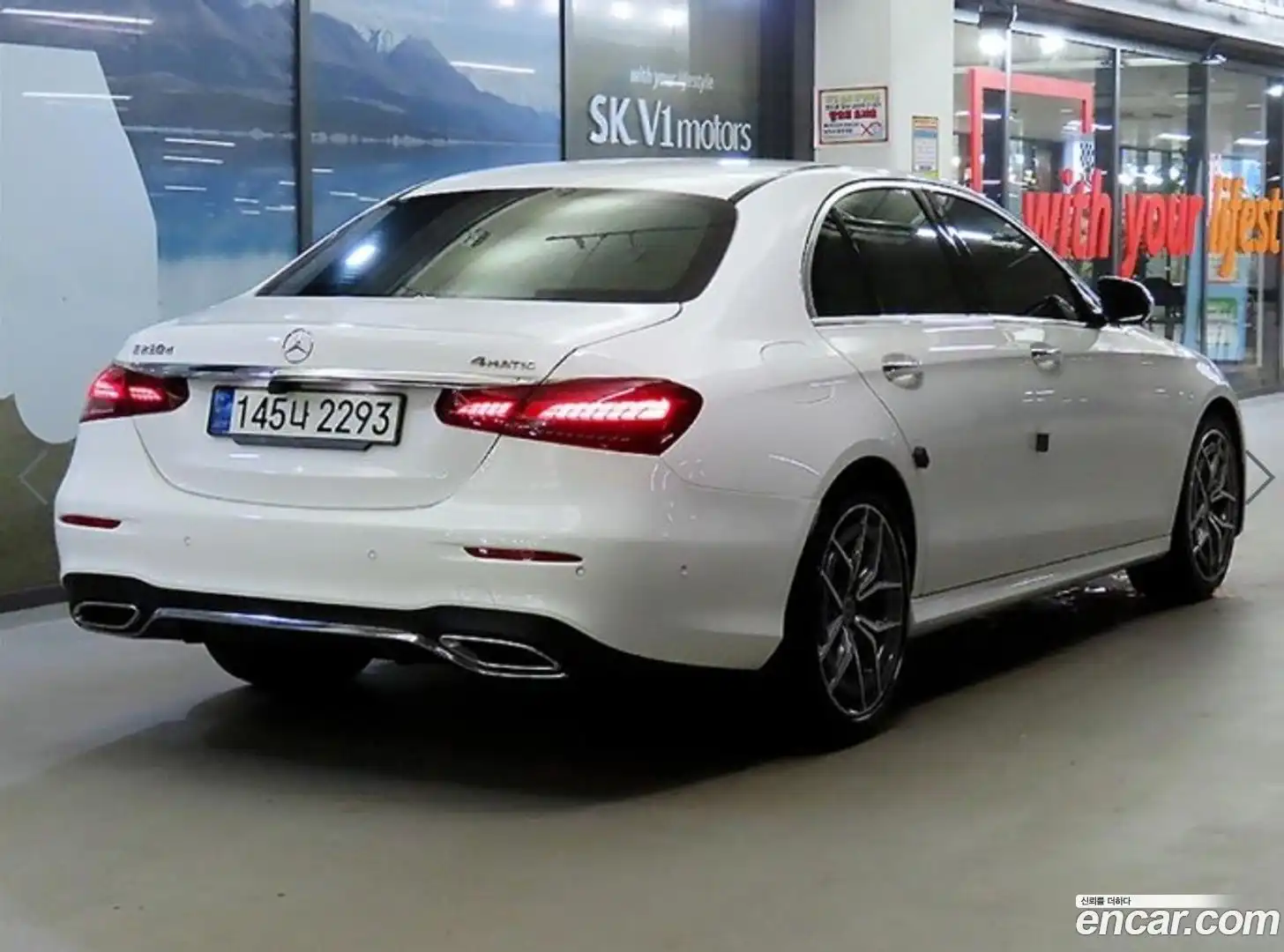 E-Class Mercedes-Benz 2020.11-OUTER-004