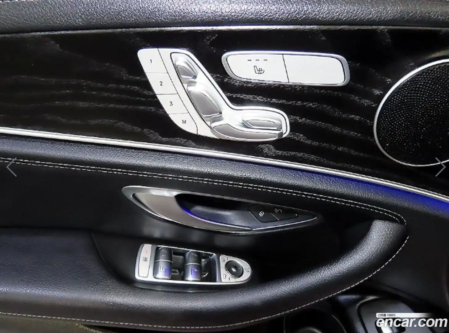 E-Class Mercedes-Benz 2020.11-OPTION-018