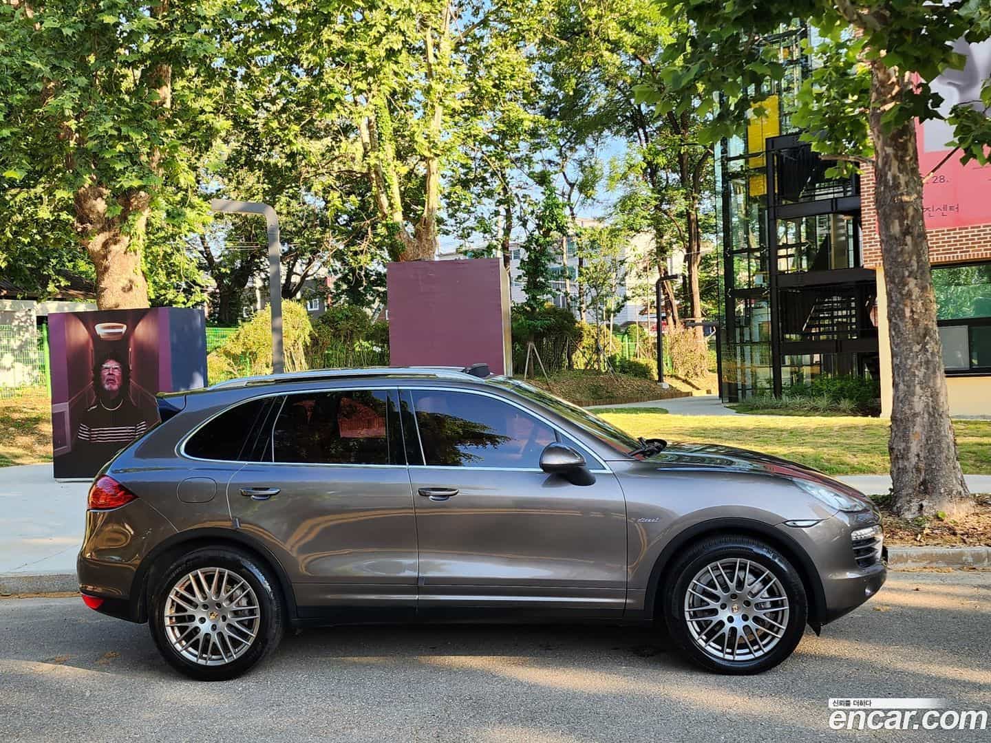 Cayenne Porsche 2013.3-OUTER-005