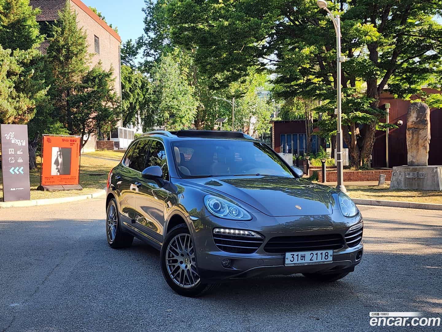 Cayenne Porsche 2013.3-OUTER-006