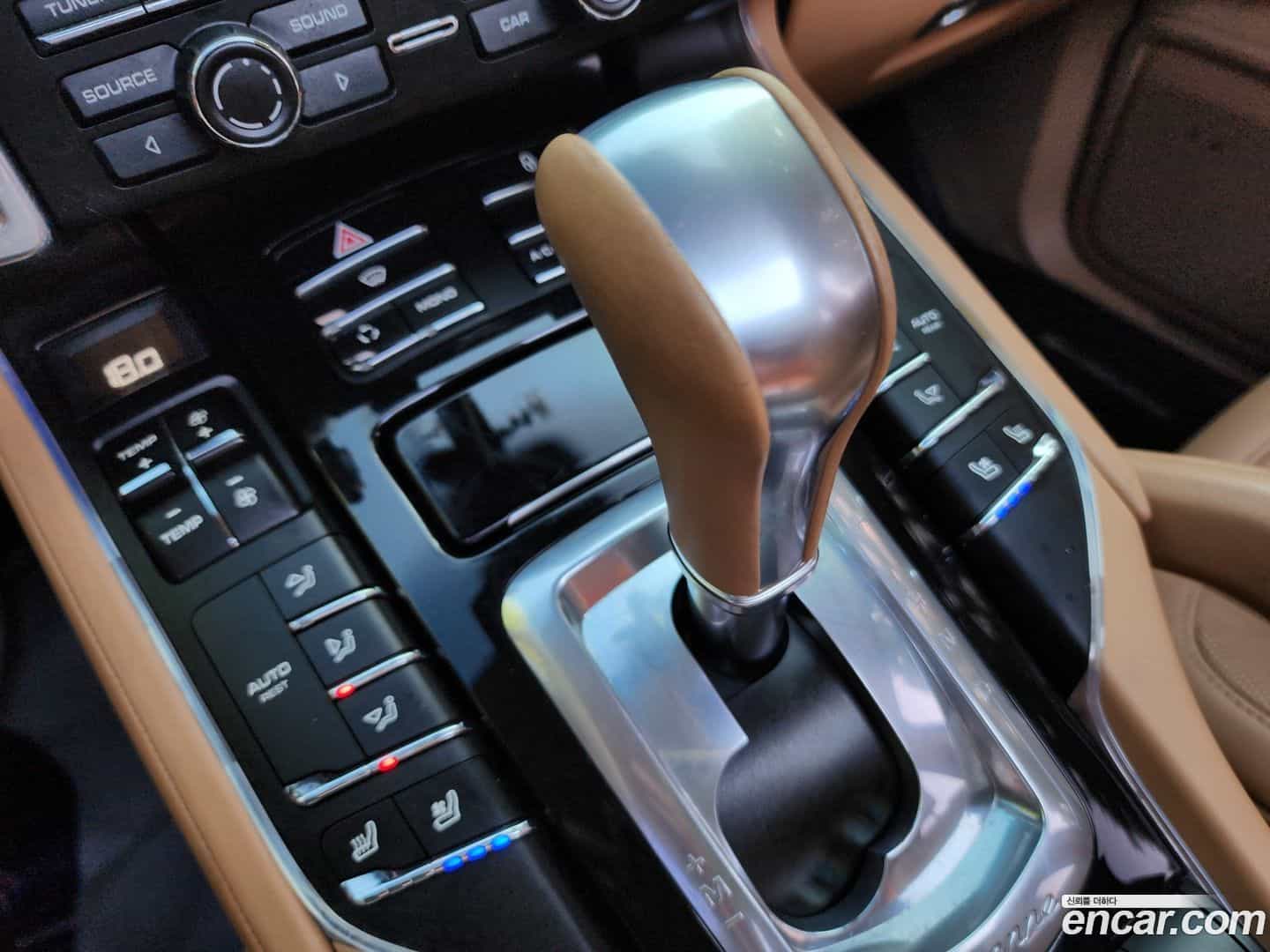 Cayenne Porsche 2013.3-OPTION-019