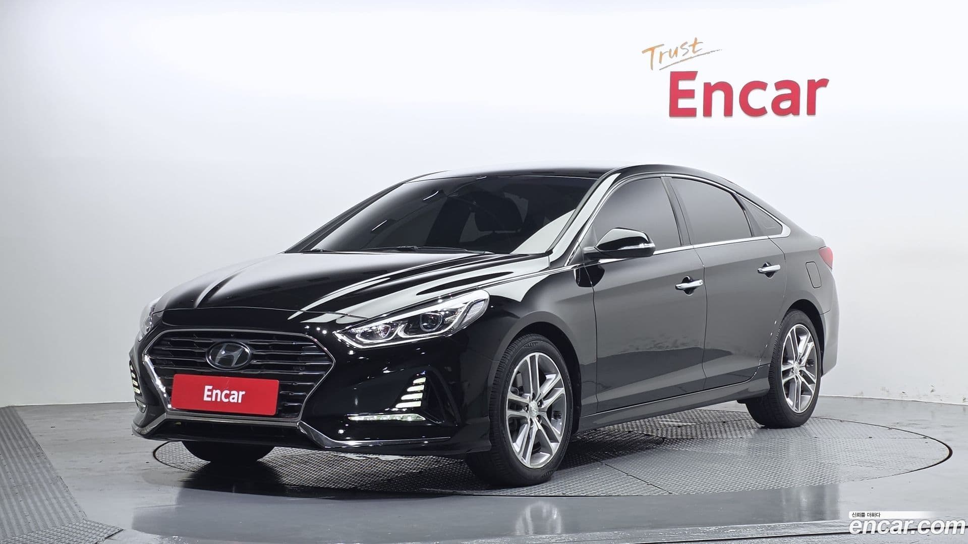 Main__Slider__Photo:Sonata Hyundai 2018.9-0