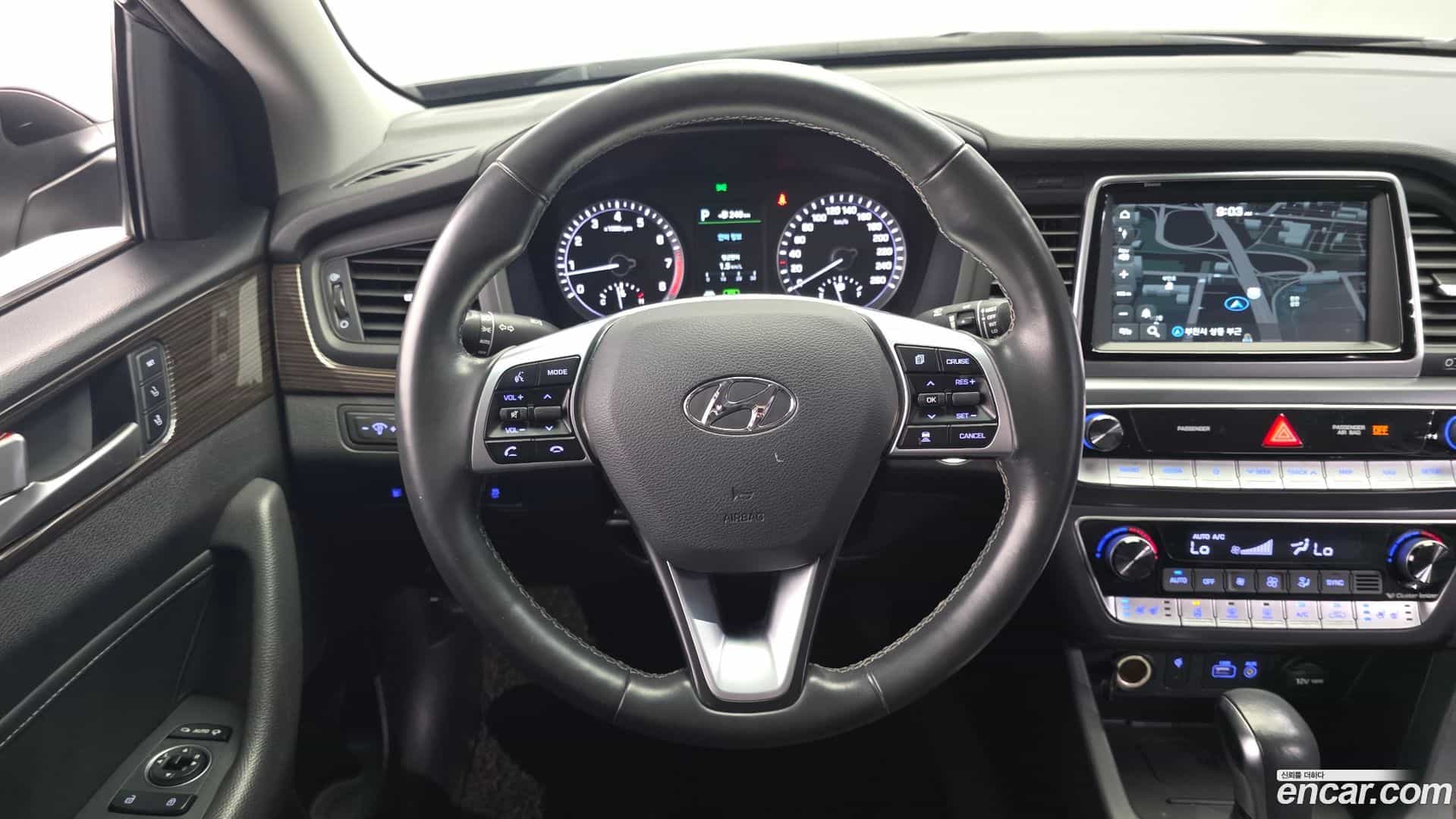 Sonata Hyundai 2018.9-OPTION-017