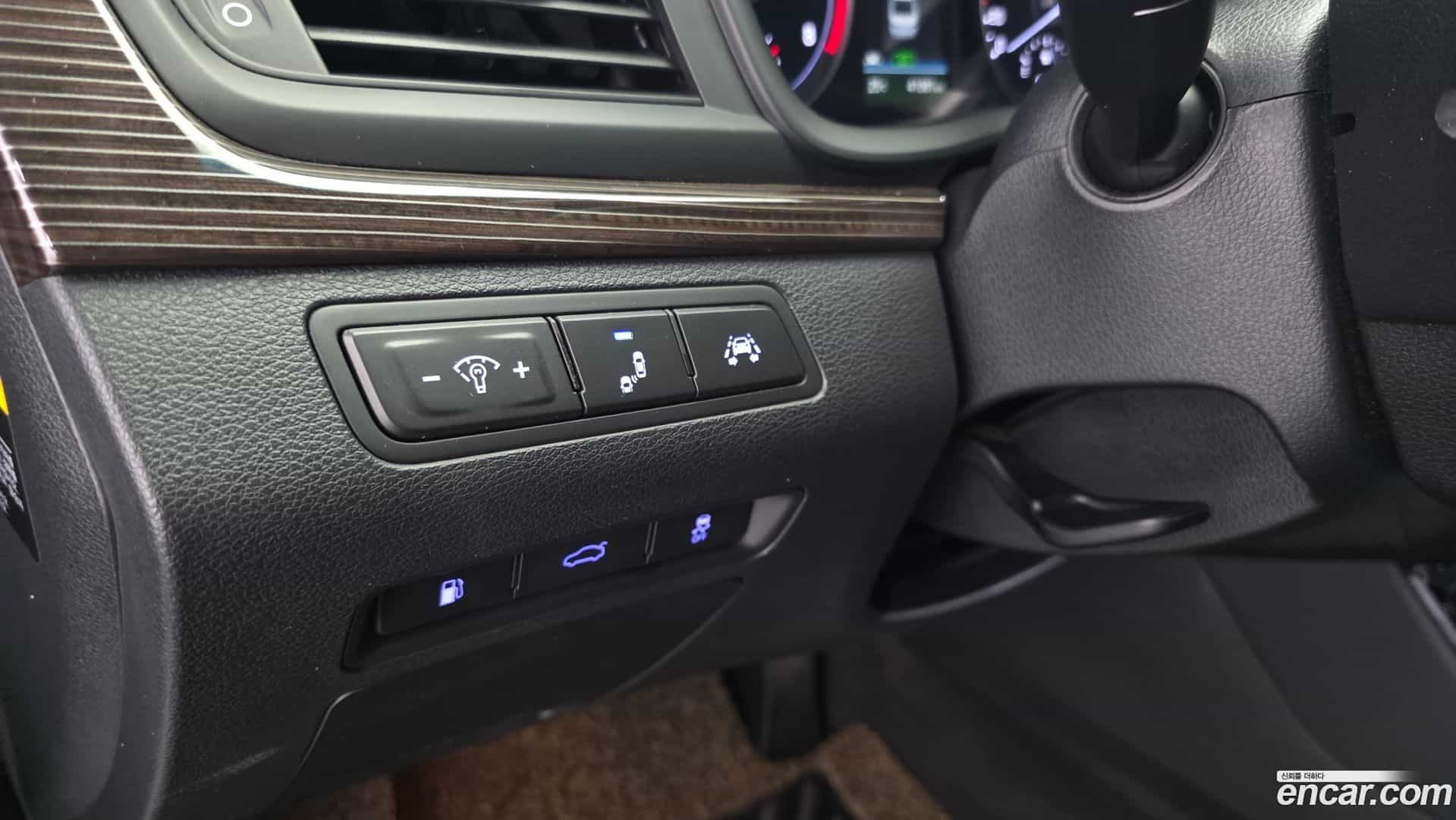 Sonata Hyundai 2018.9-OPTION-024