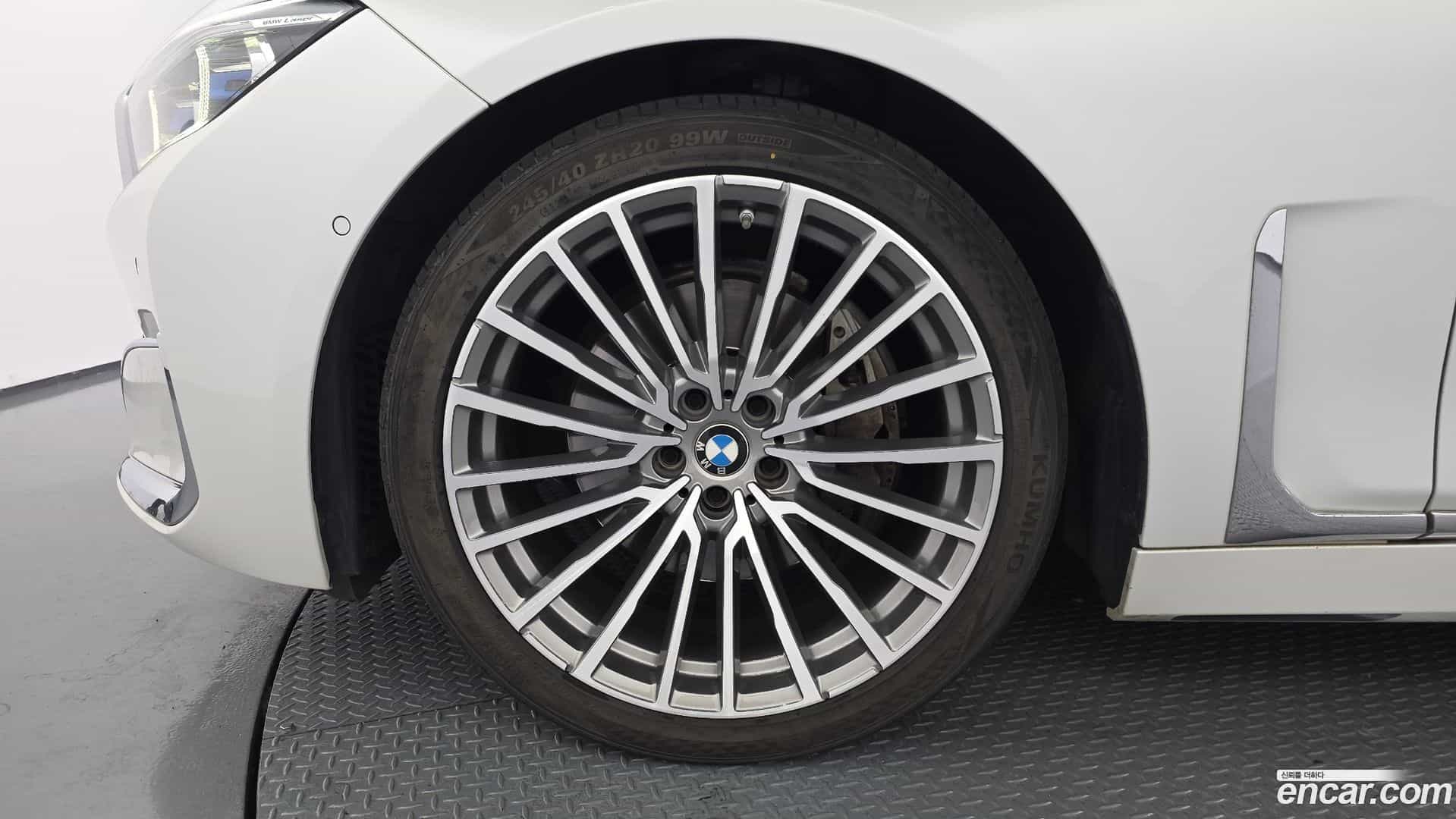 7-Series BMW 2021.9-OUTER-005
