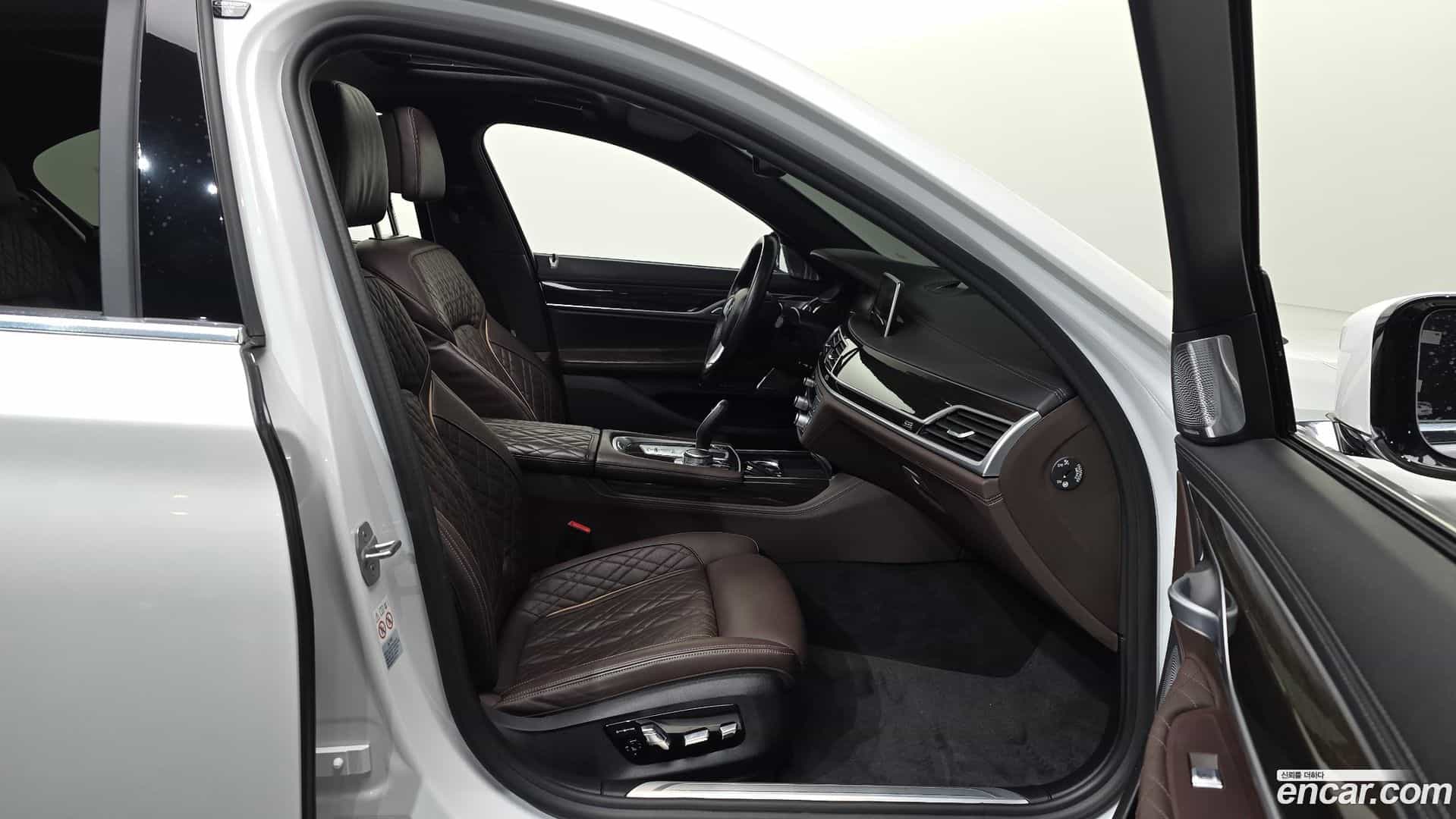 7-Series BMW 2021.9-OPTION-015