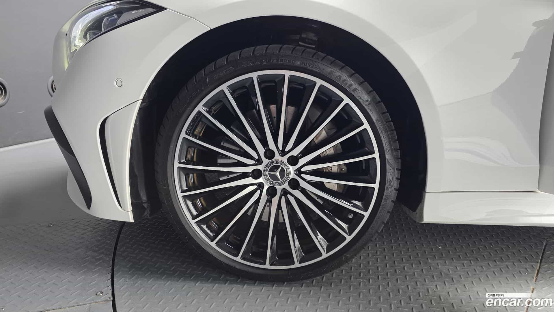CLS-Class Mercedes-Benz 2023.7-OUTER-005
