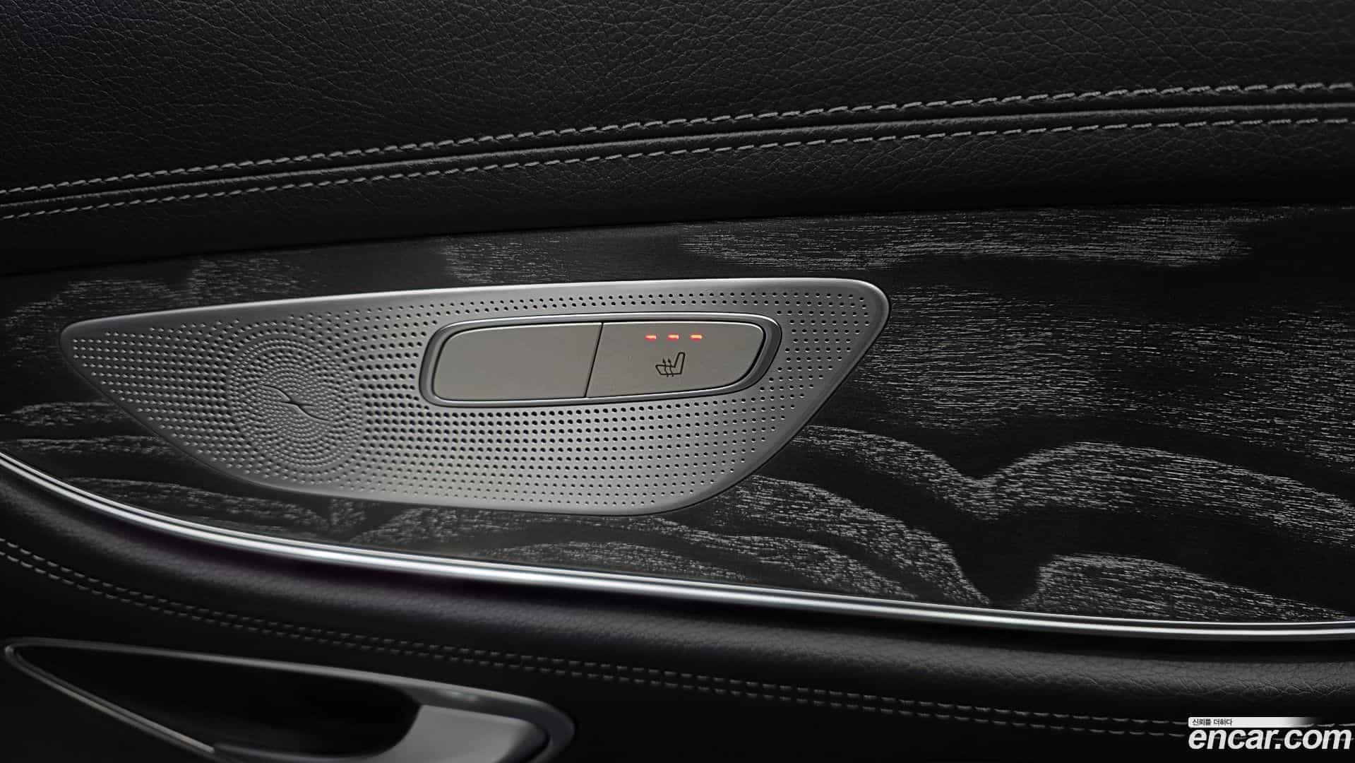 CLS-Class Mercedes-Benz 2023.7-OPTION-044