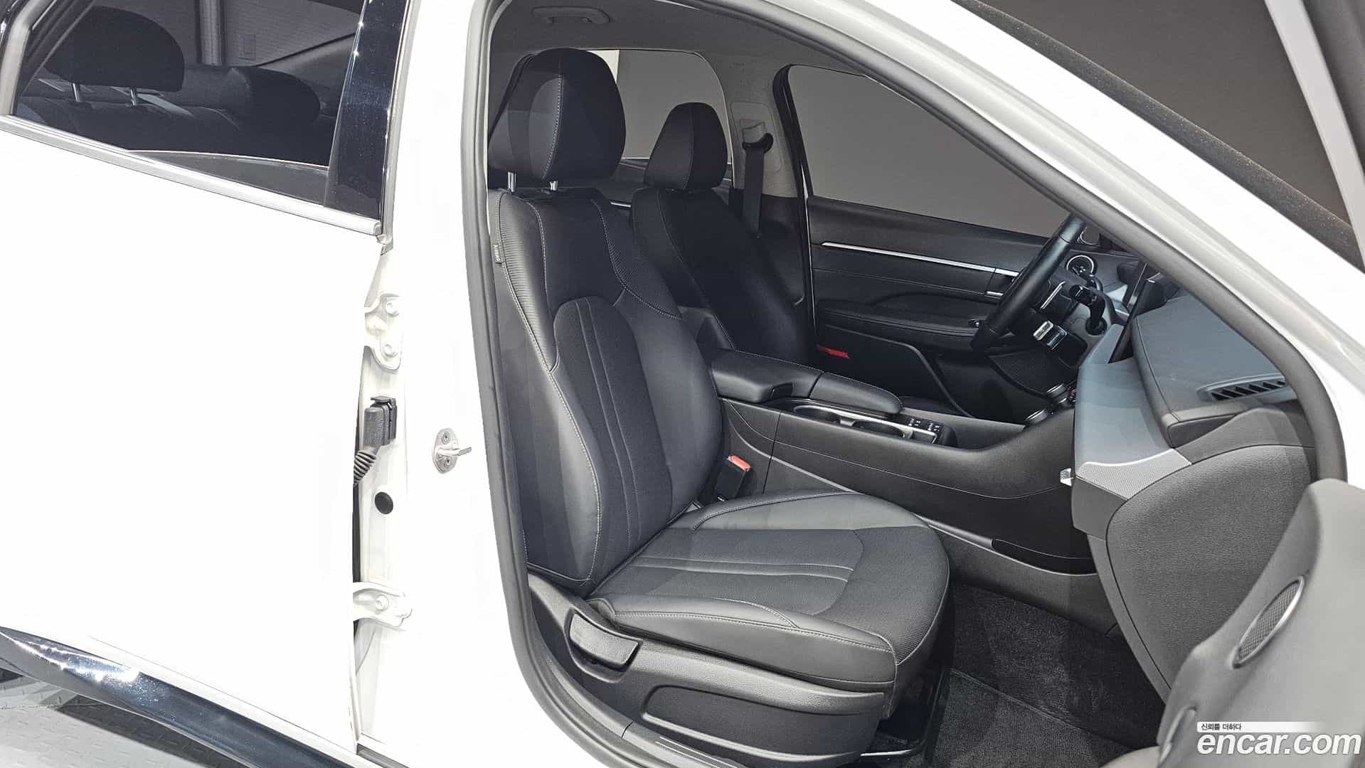 Sonata Hyundai 2023.6-INNER-036