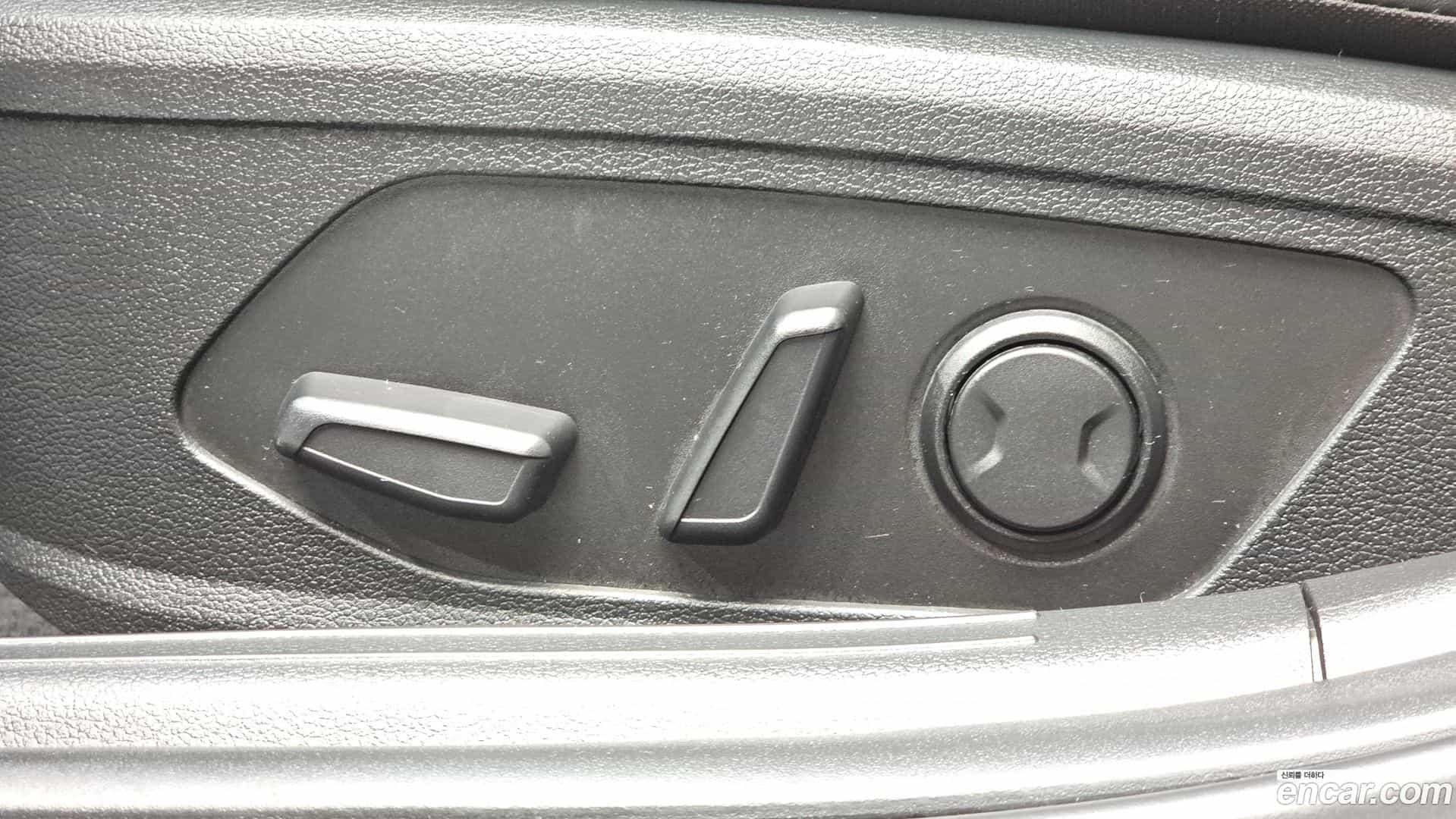 Sonata Hyundai 2023.6-OPTION-043