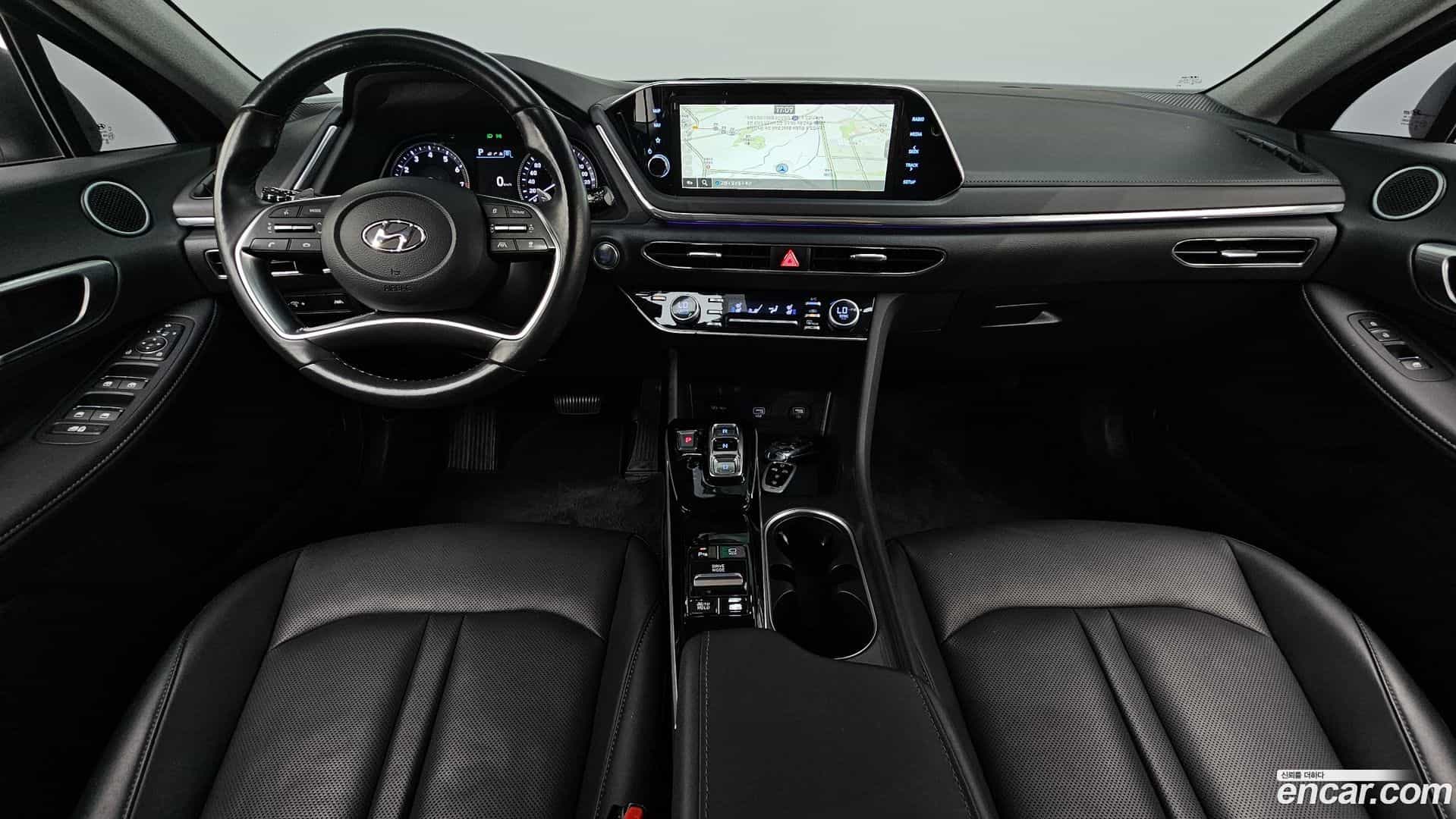 Sonata Hyundai 2023.1-INNER-007