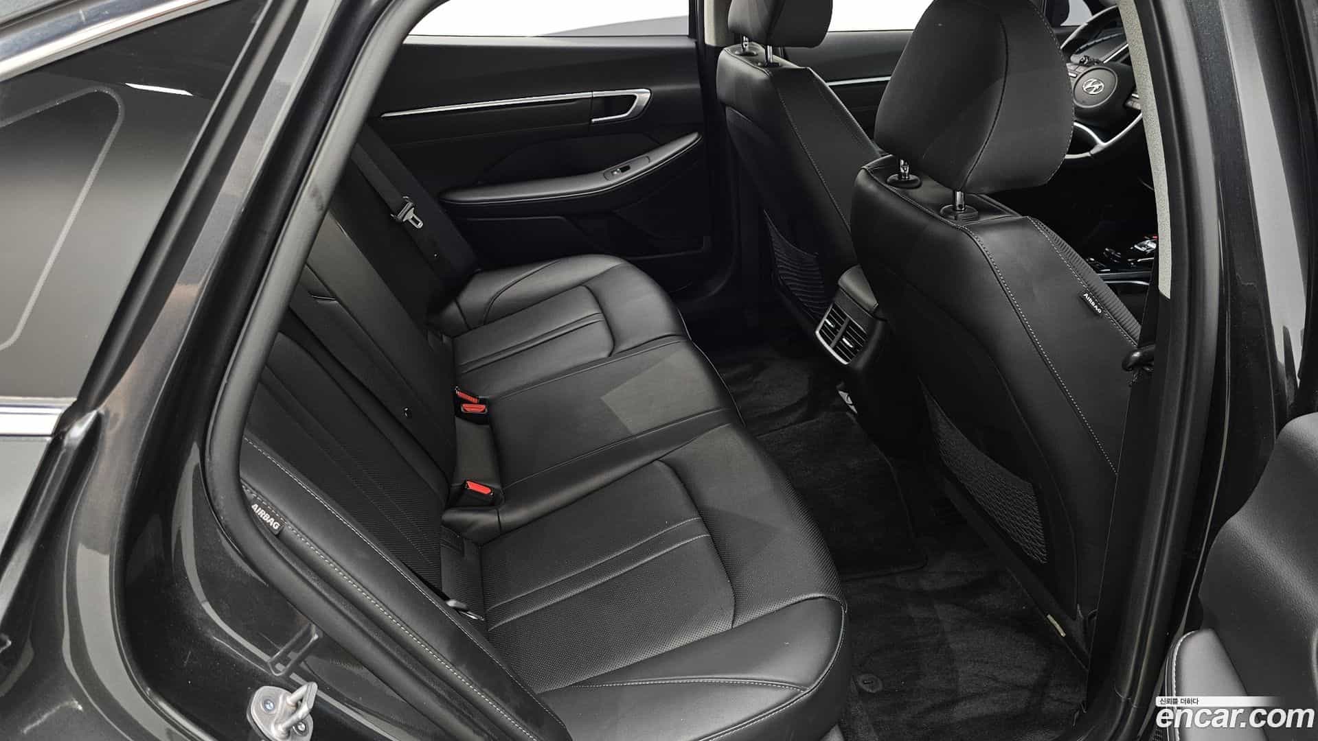 Sonata Hyundai 2023.1-OPTION-016